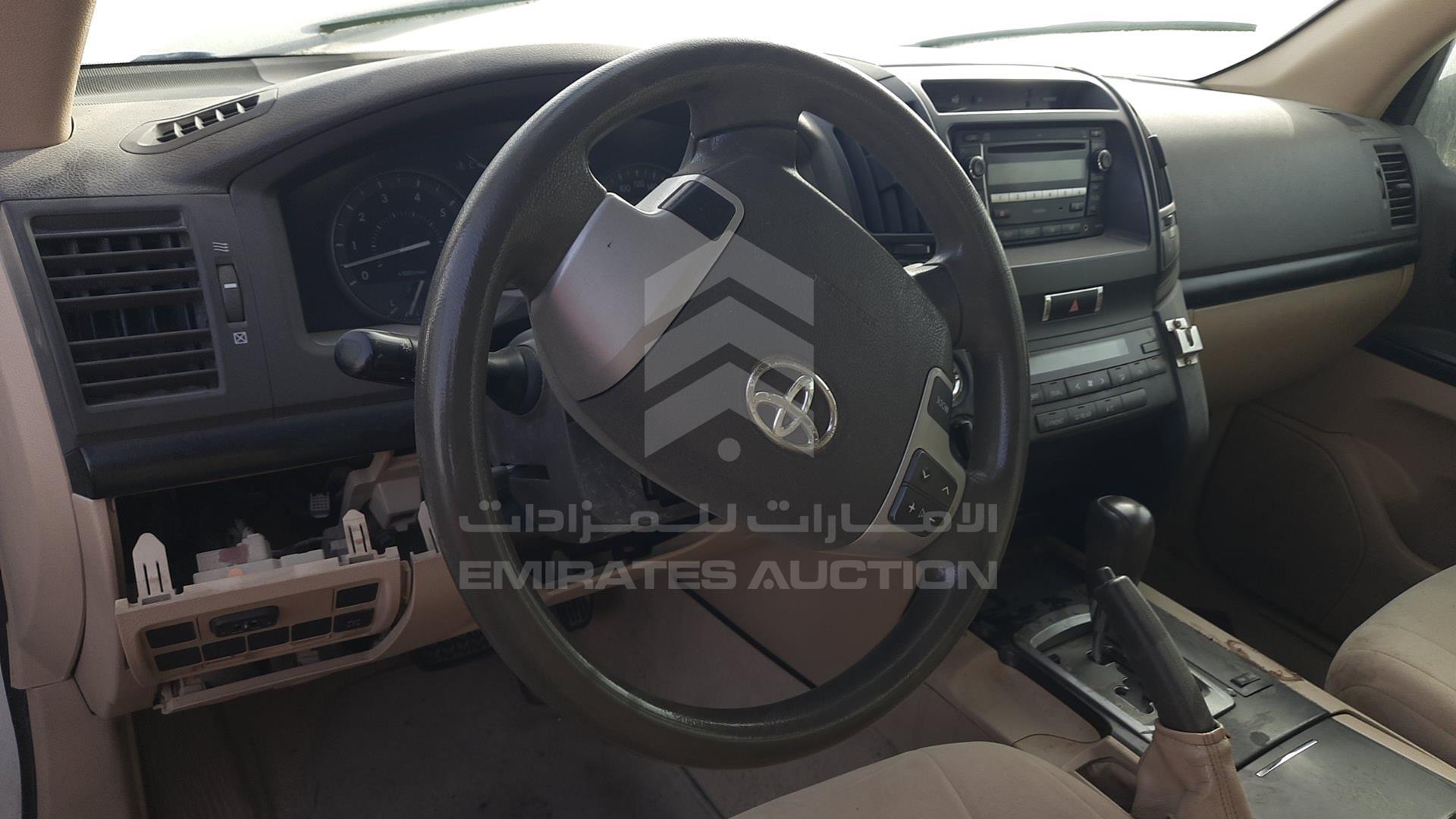 2014 TOYOTA LAND CRUISER VIN: JTMDU09J3E4094215