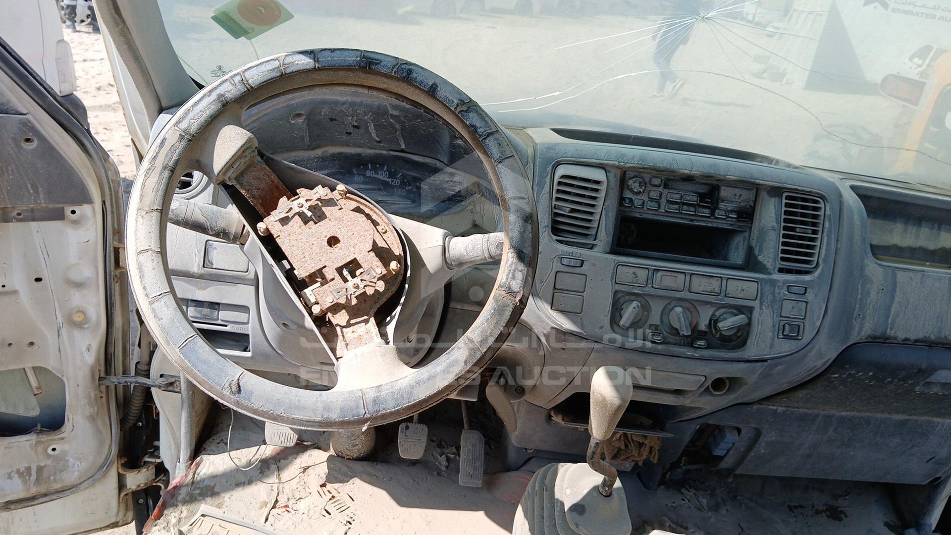 2004 NISSAN URVAN VIN: JN6FE54S74X416531