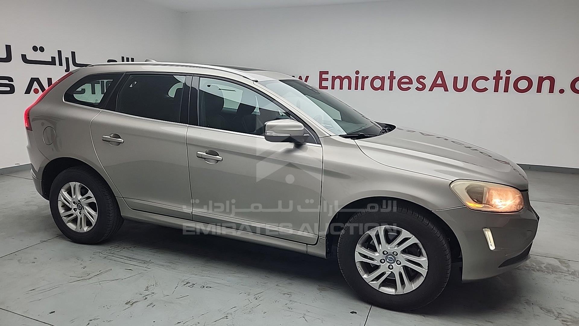 2014 VOLVO XC 60 VIN: YV147HDZ1E2559227