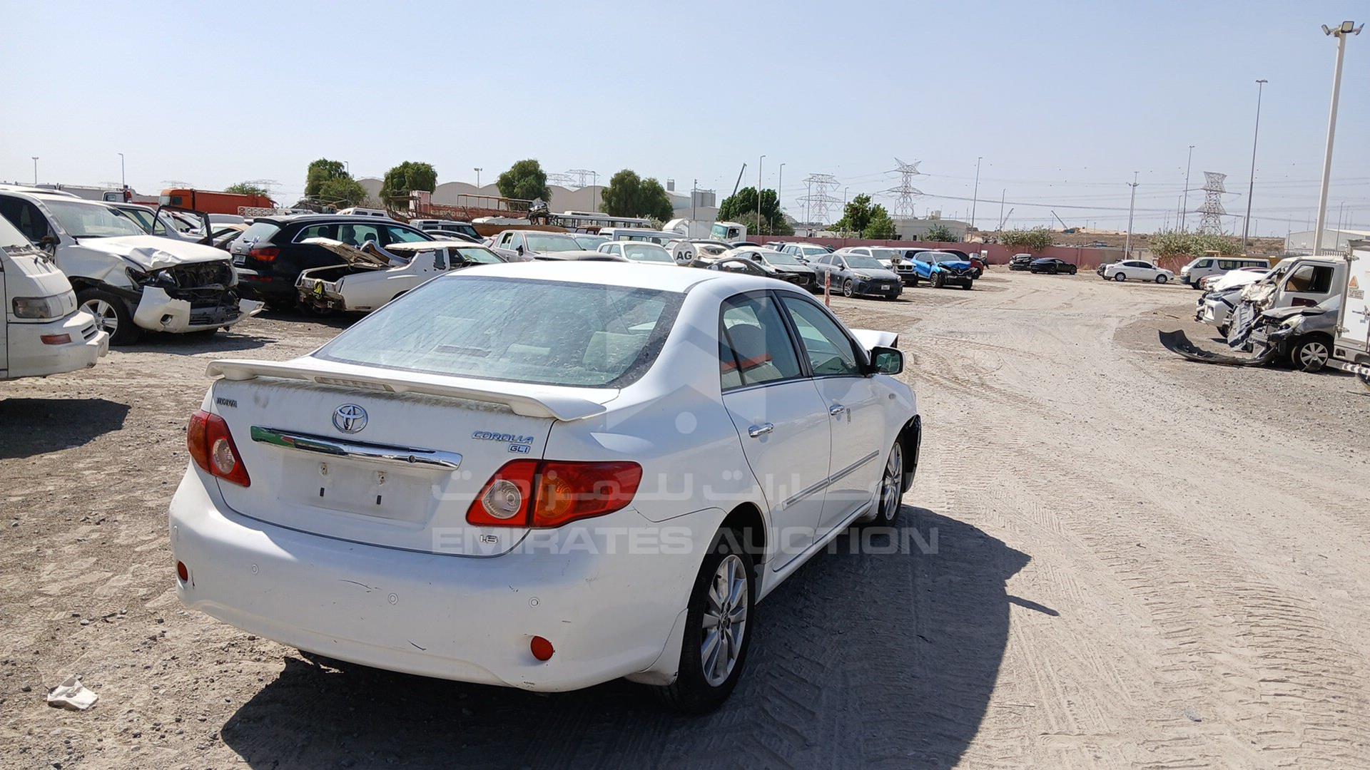 2008 TOYOTA COROLLA VIN: JTDBR40EX89007675