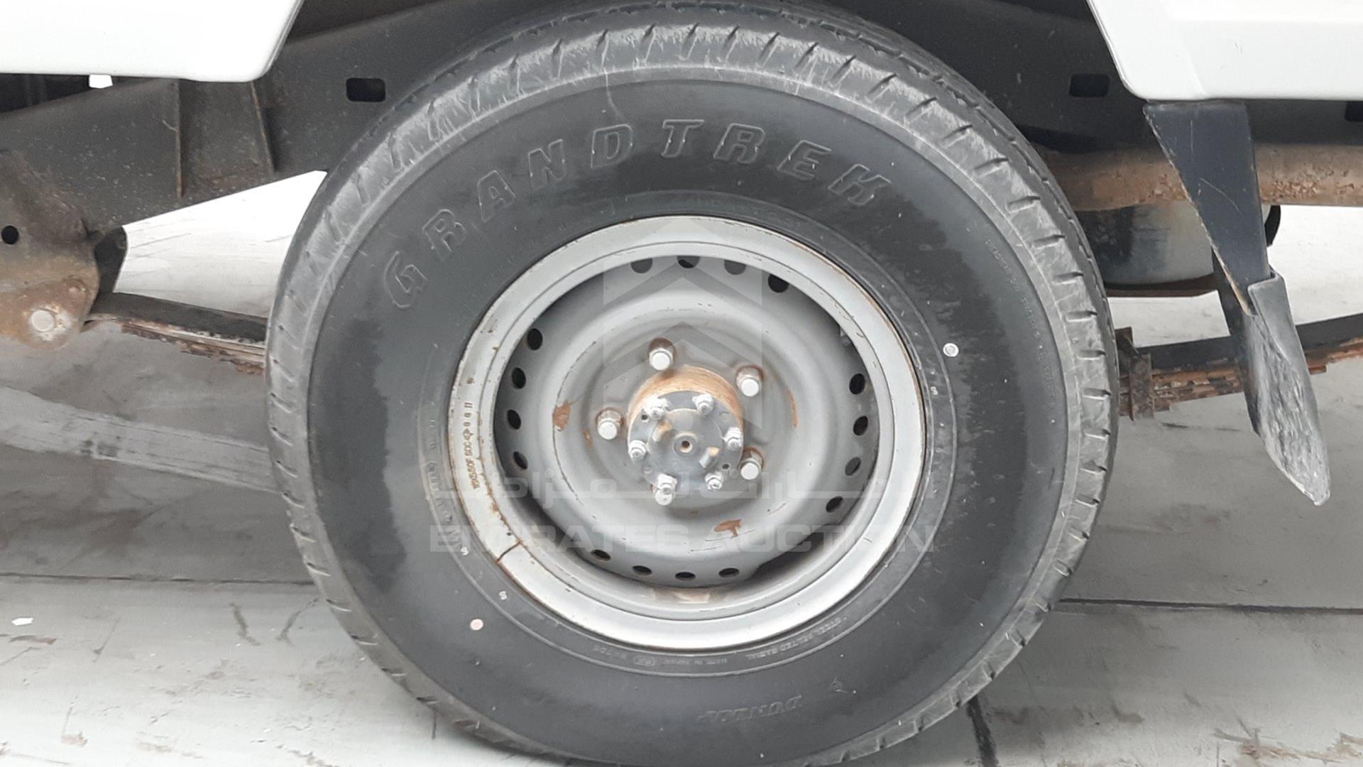 2012 TOYOTA LAND CRUISER VIN: JTFLU73J6C4521887