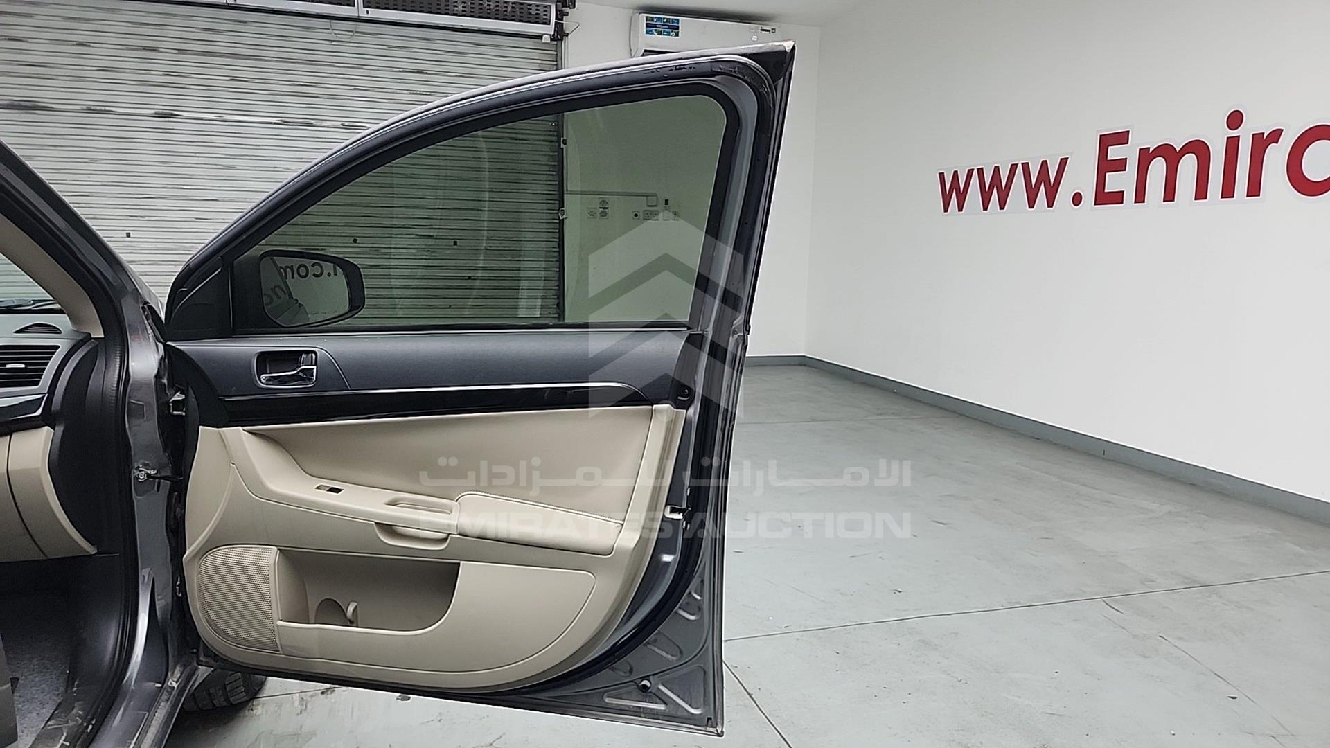 2017 MITSUBISHI LANCER VIN: JE3AB36AXHU707850