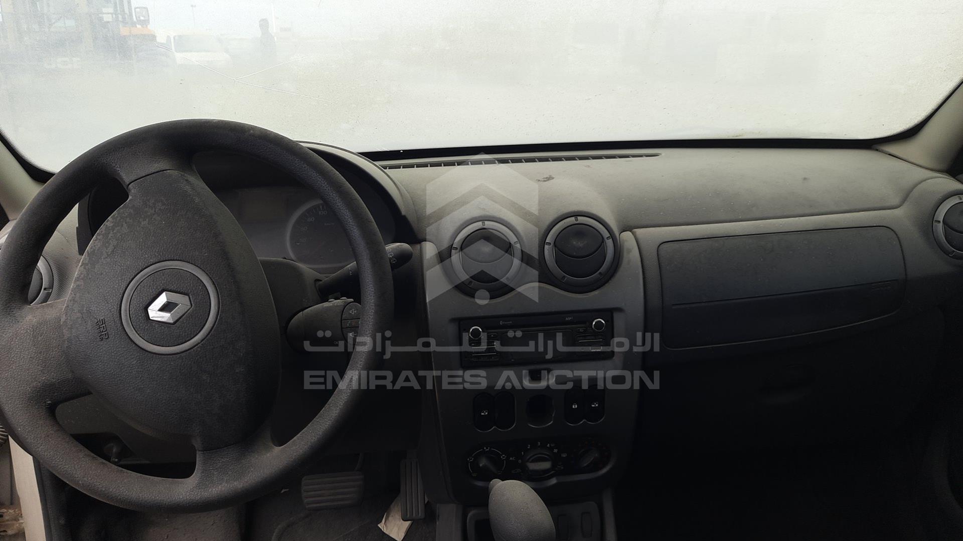 2015 RENAULT DUSTER VIN: VF1HSRCA8FA518610