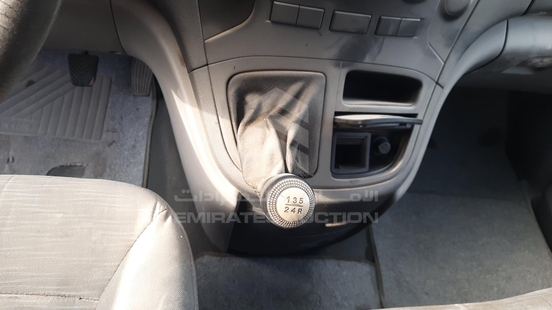 2009 HYUNDAI H1 VIN: KMHWG81R89U132698