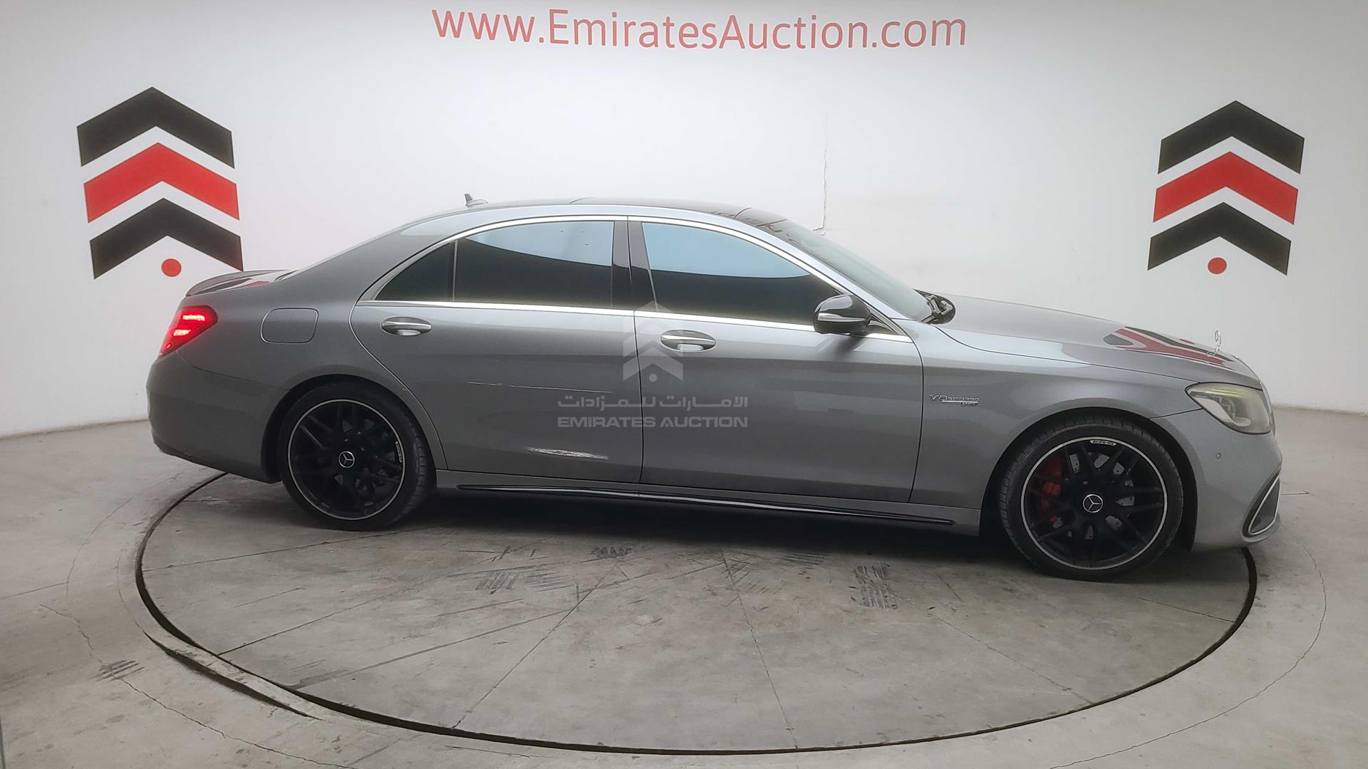 2015 MERCEDES S 550 VIN: WDDUG8FB2FA090507