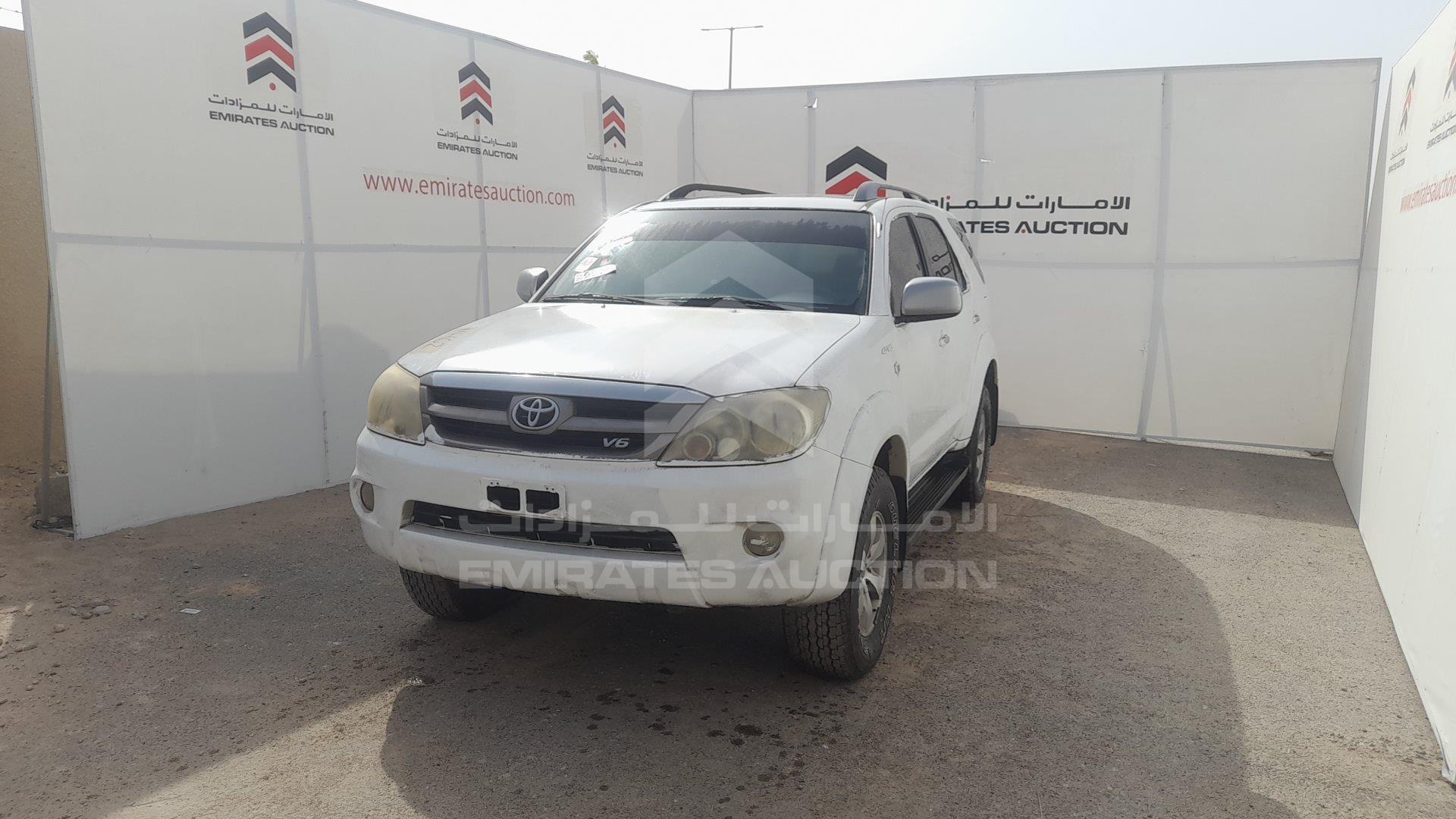 MR1YU59G960005773 - 2006 Toyota Fortuner - #343100
