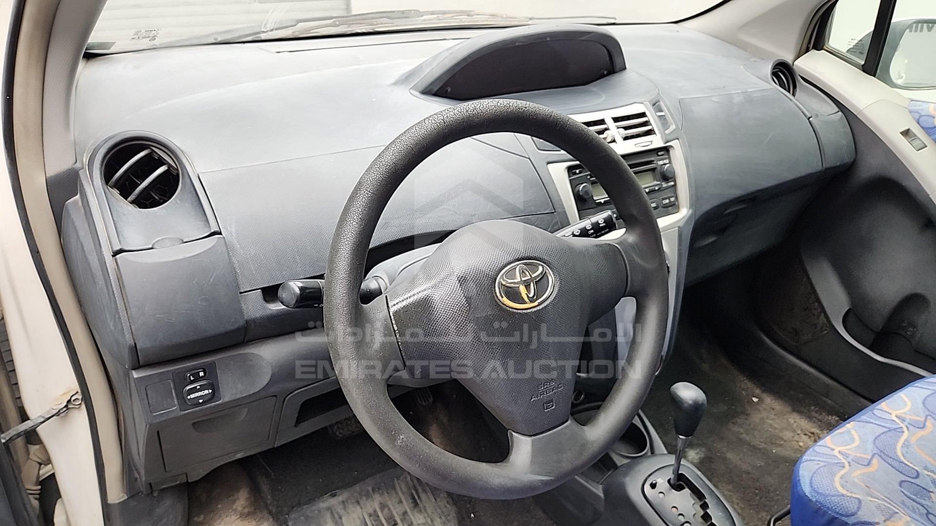 2008 TOYOTA YARIS VIN: JTDKW923785098302
