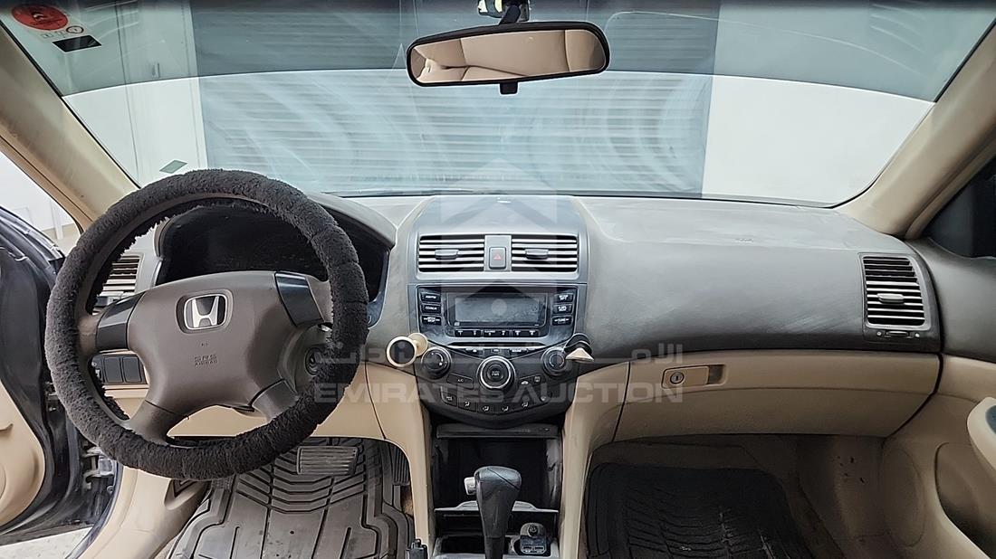2004 Honda Accord — Full Dashboard View — Photo 17