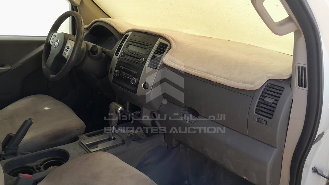 2015 Nissan Frontier — Front Right Passenger Dashboard View — Photo 23