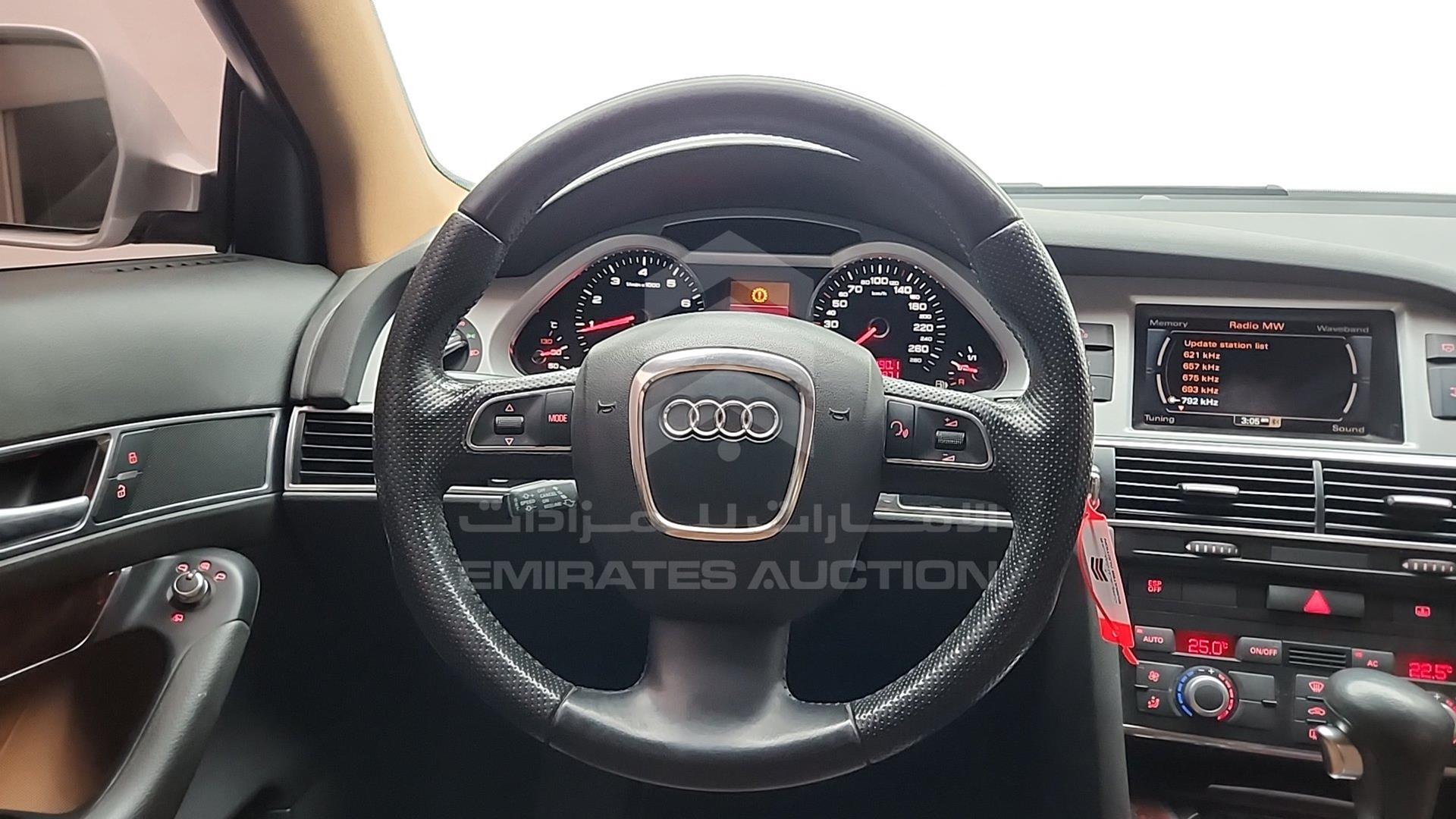 2010 AUDI A6 VIN: WAUAFC4FXAN028828