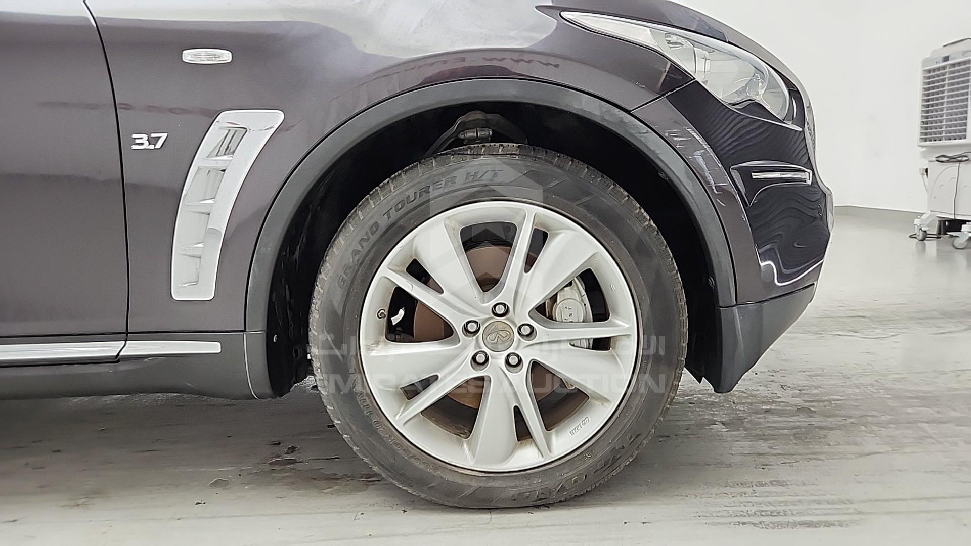 2014 INFINITI QX 70 VIN: JNRCS1MW6EM630195