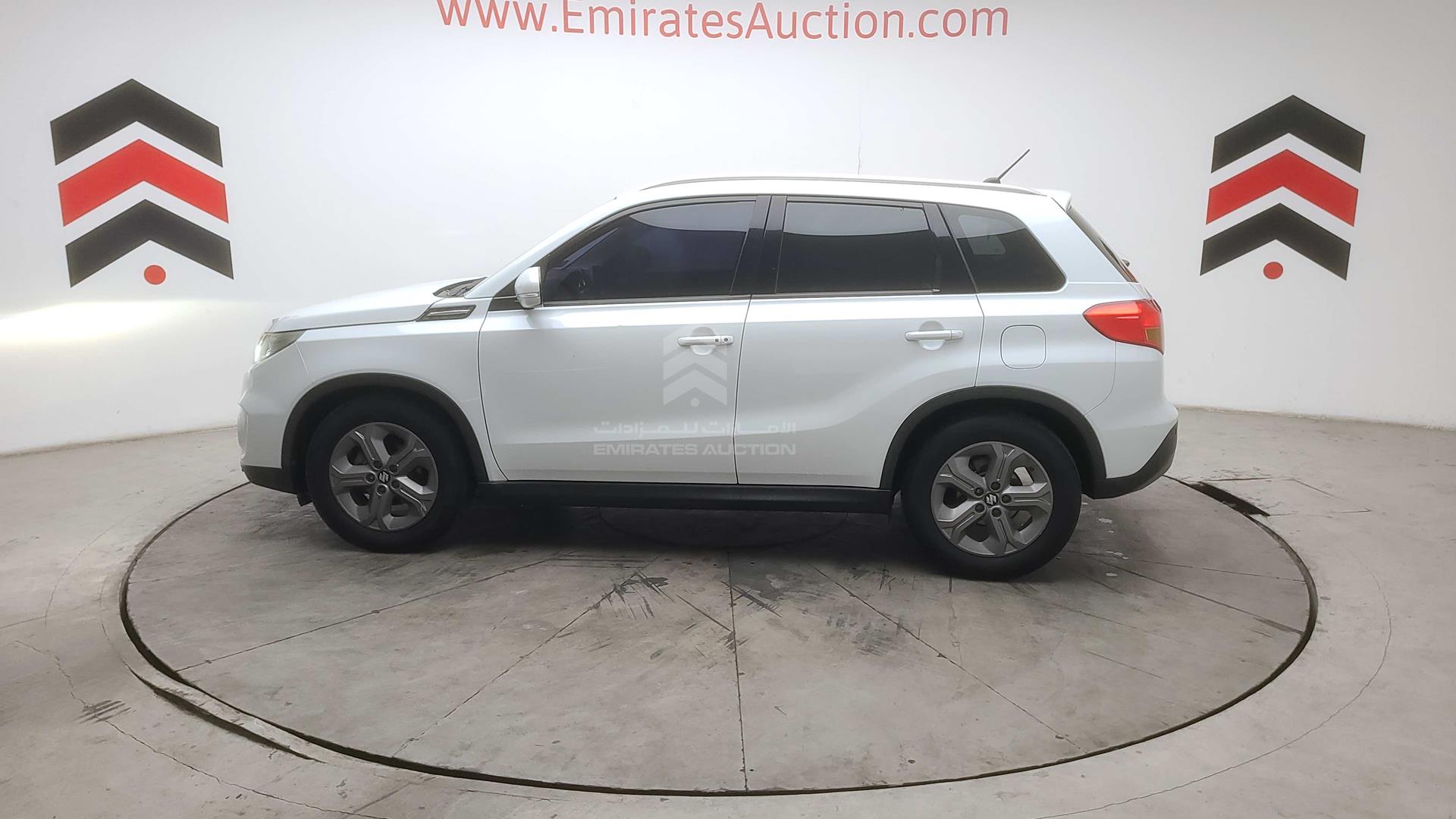 2018 SUZUKI VITARA VIN: TSMYD2A2XJM519149