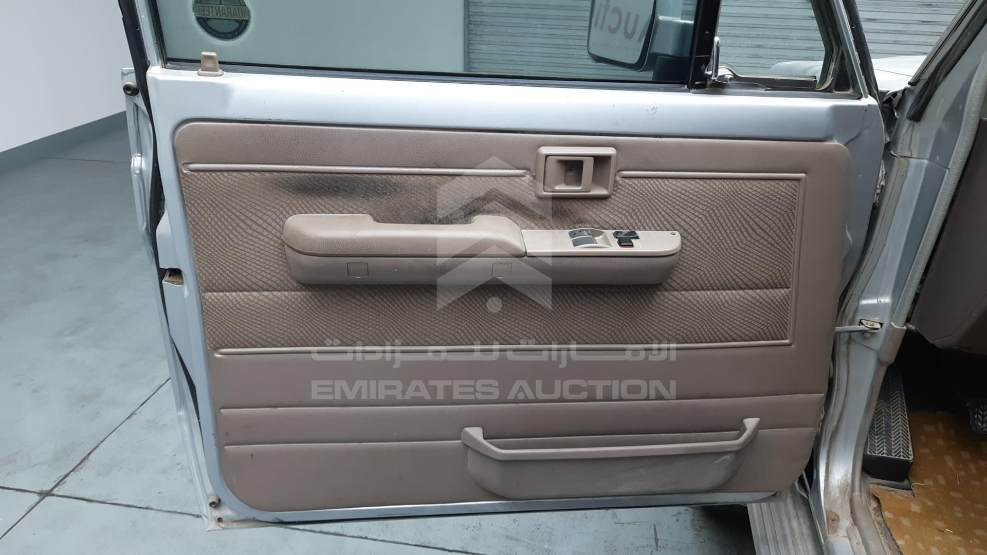 2012 TOYOTA LAND CRUISER VIN: JTFLU73J6C4521887