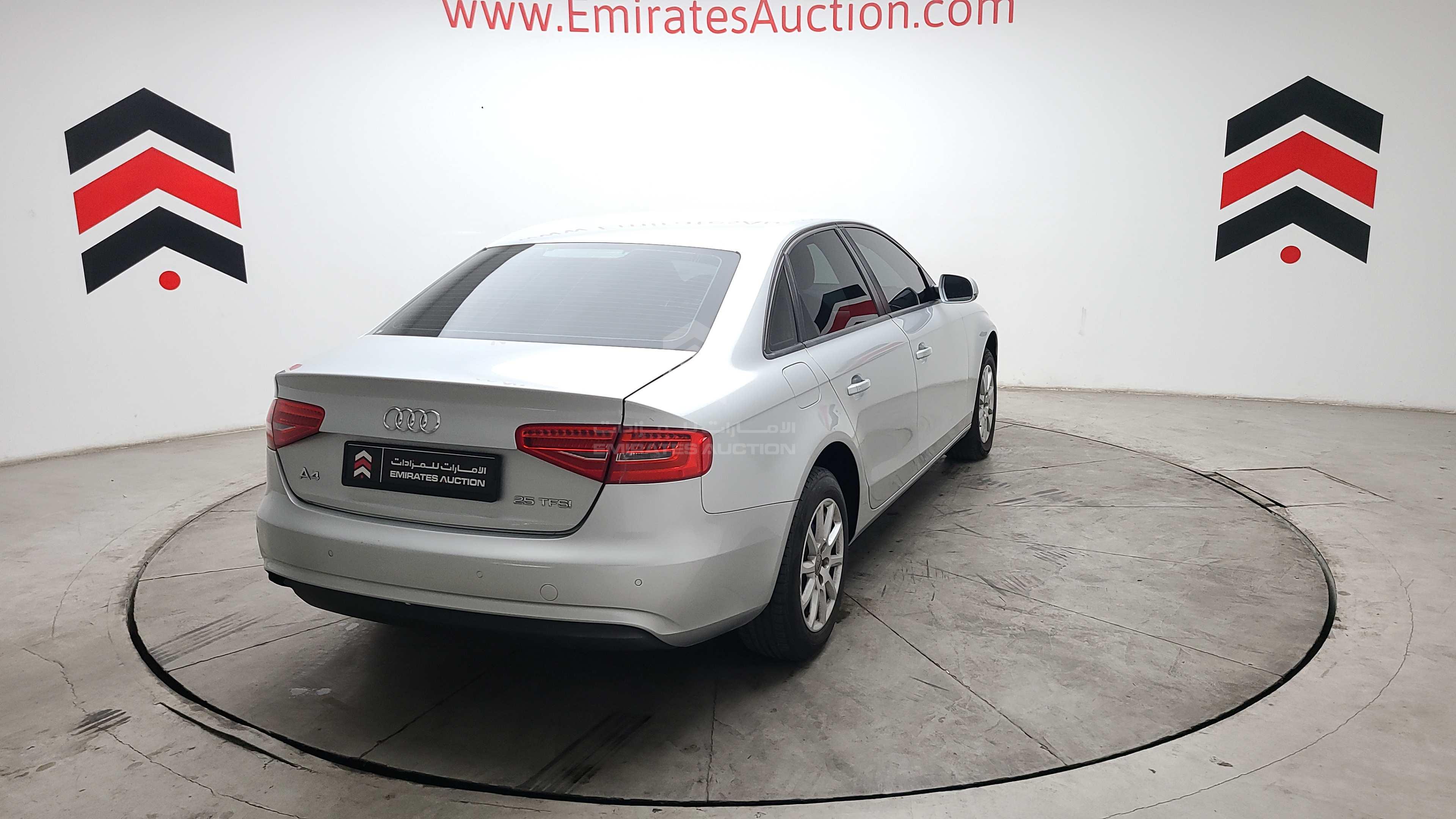 WAUACCFL6FA005492 - 2015 Audi A4 - #460408