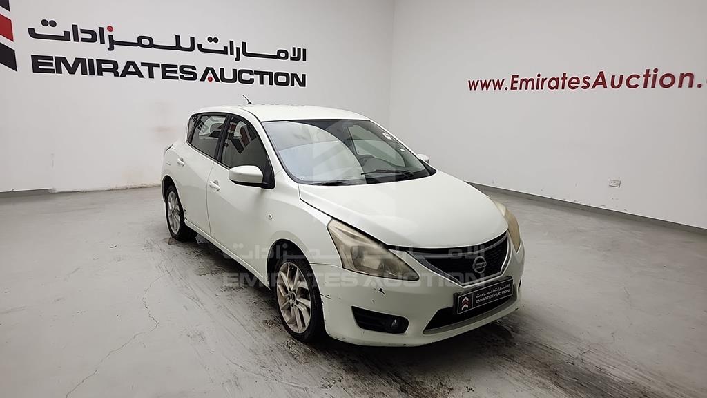 MNTAC2C96E6000423 - 2014 NISSAN TIIDA - #528053