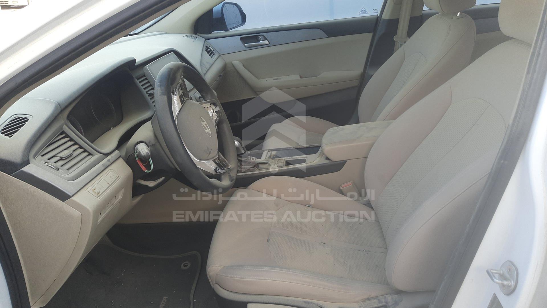 2018 HYUNDAI SONATA VIN: KMHE241G0JA427706