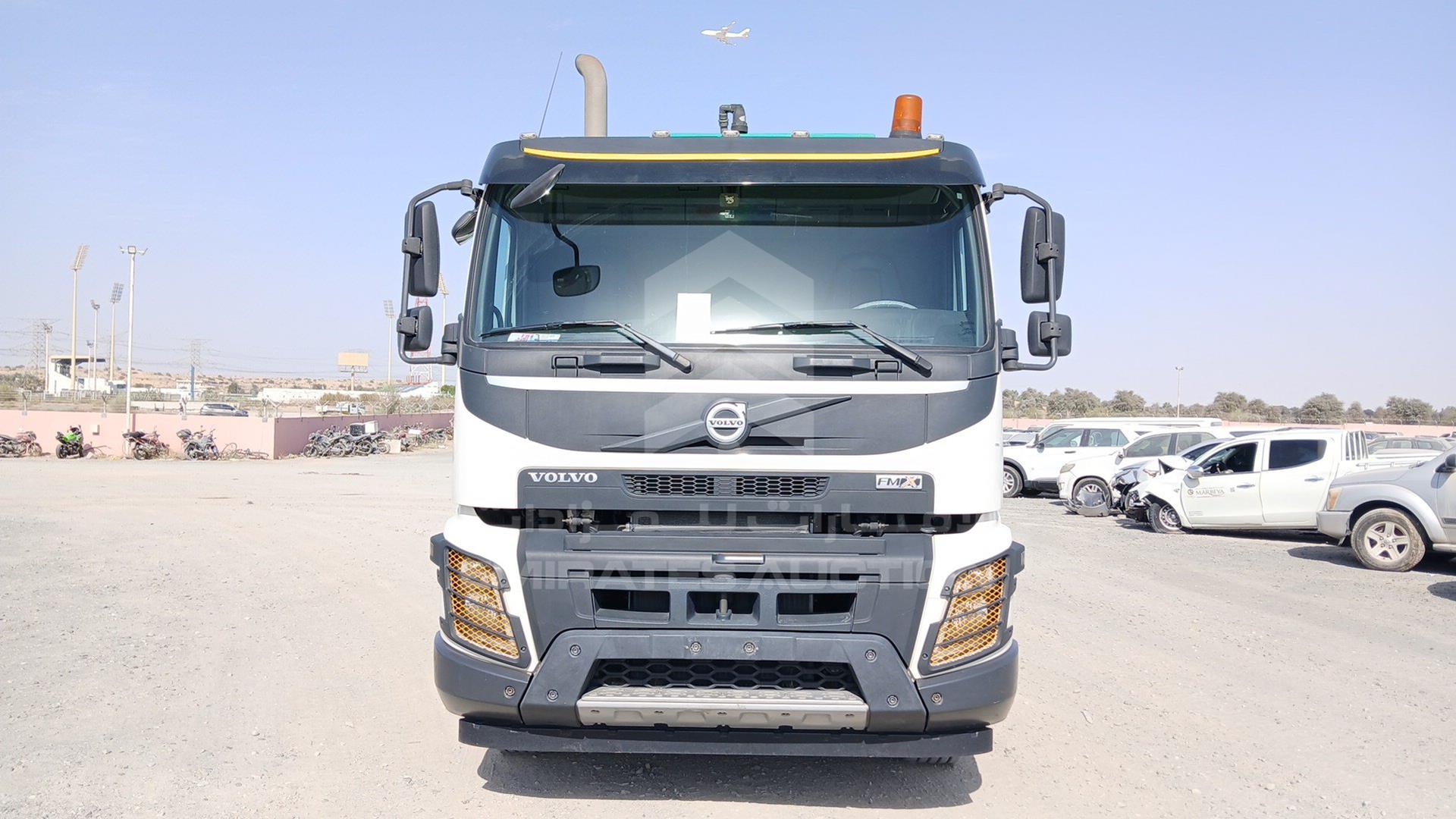 2015 VOLVO FMX 370 VIN: YV2XM30D3FA772265
