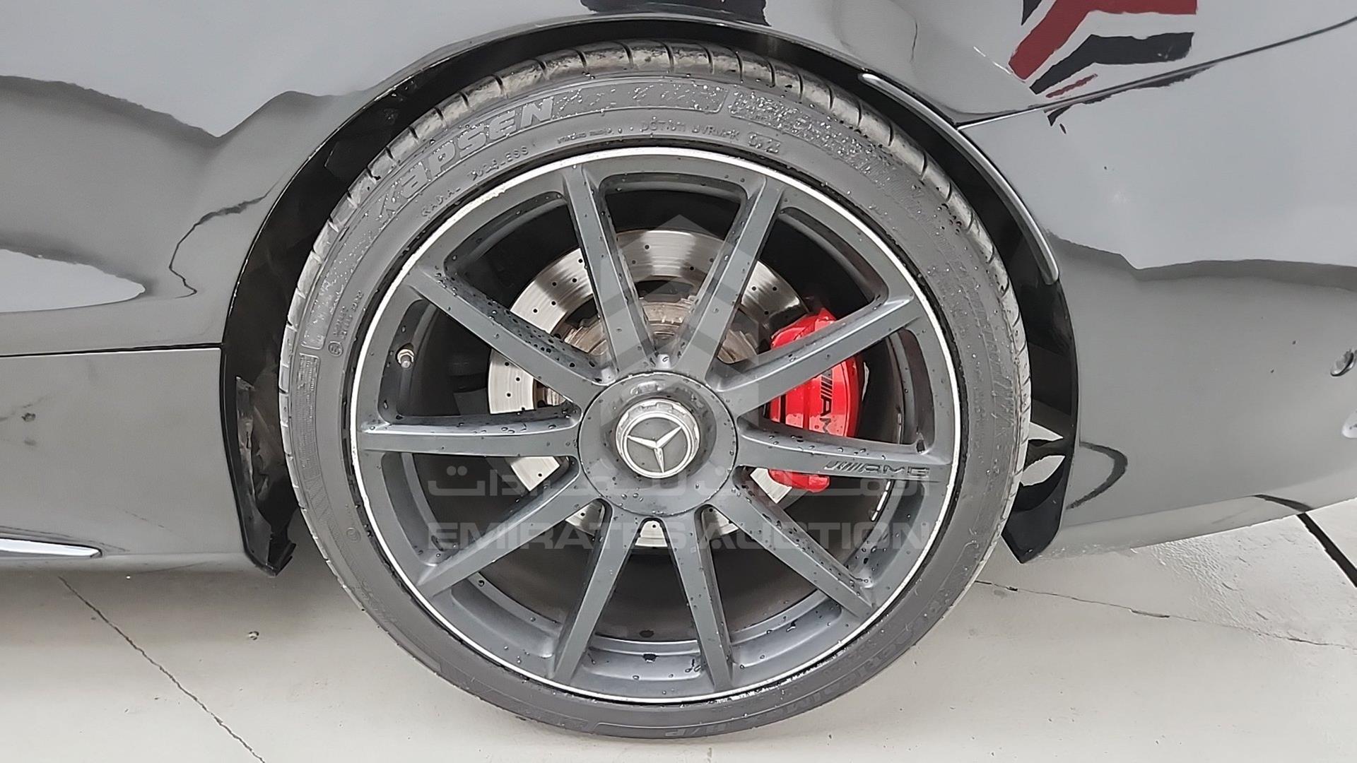 2015 MERCEDES S 63 VIN: WDD2173781A003180