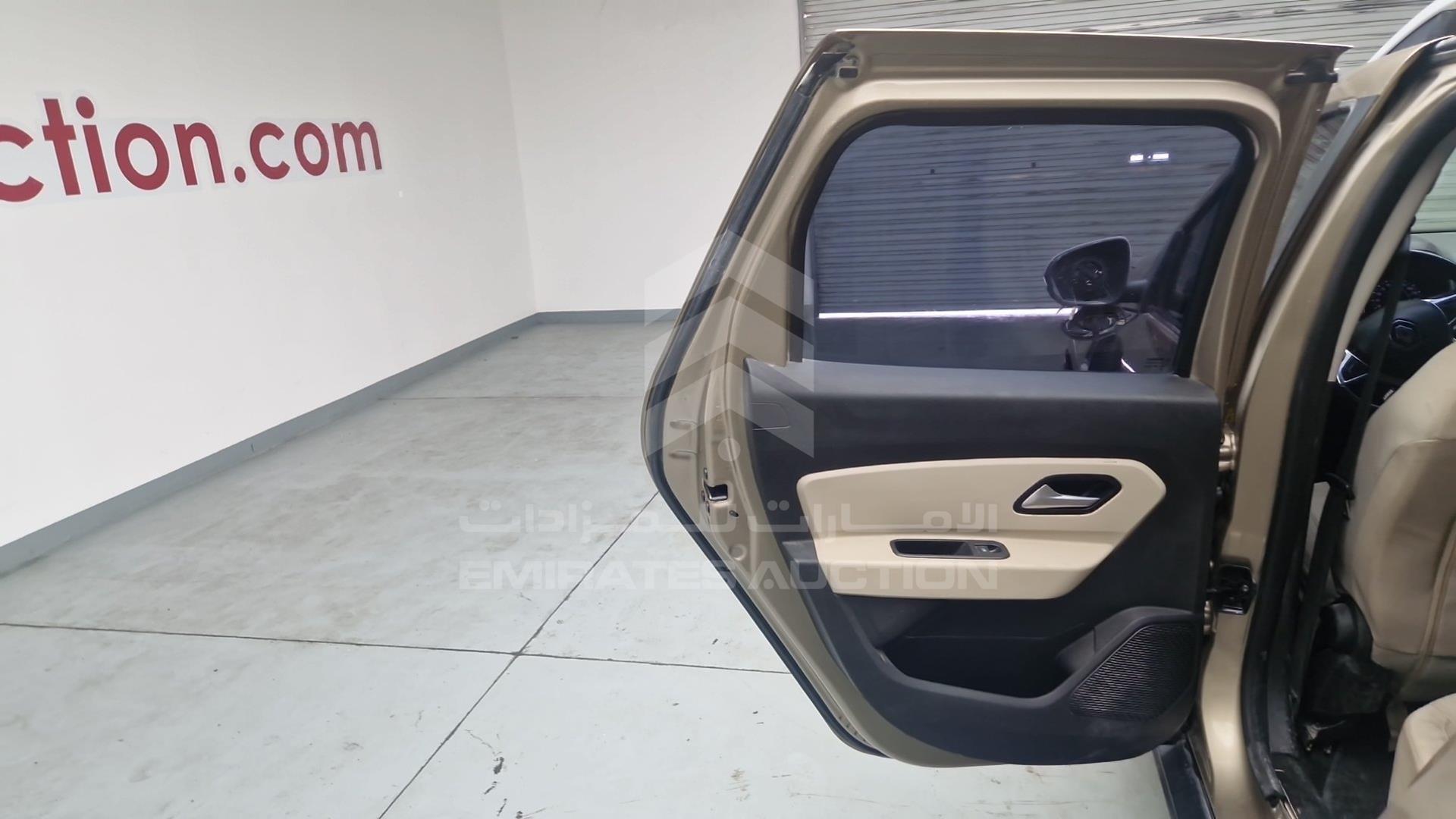 2019 RENAULT DUSTER VIN: VF1HSRMXXKA517455