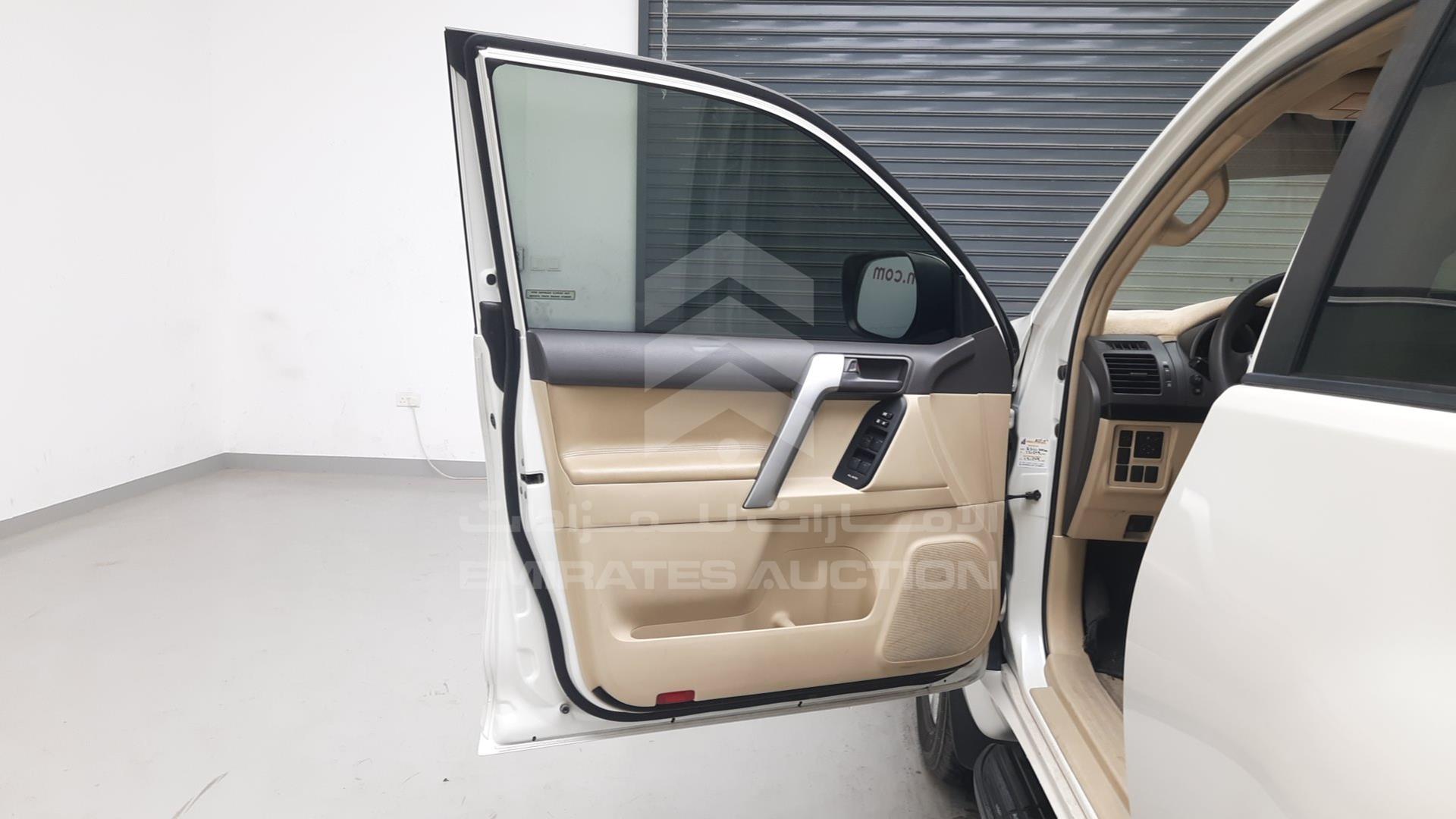 2014 TOYOTA LAND CRUISER PRADO VIN: JTEJU3FJ4EK068836