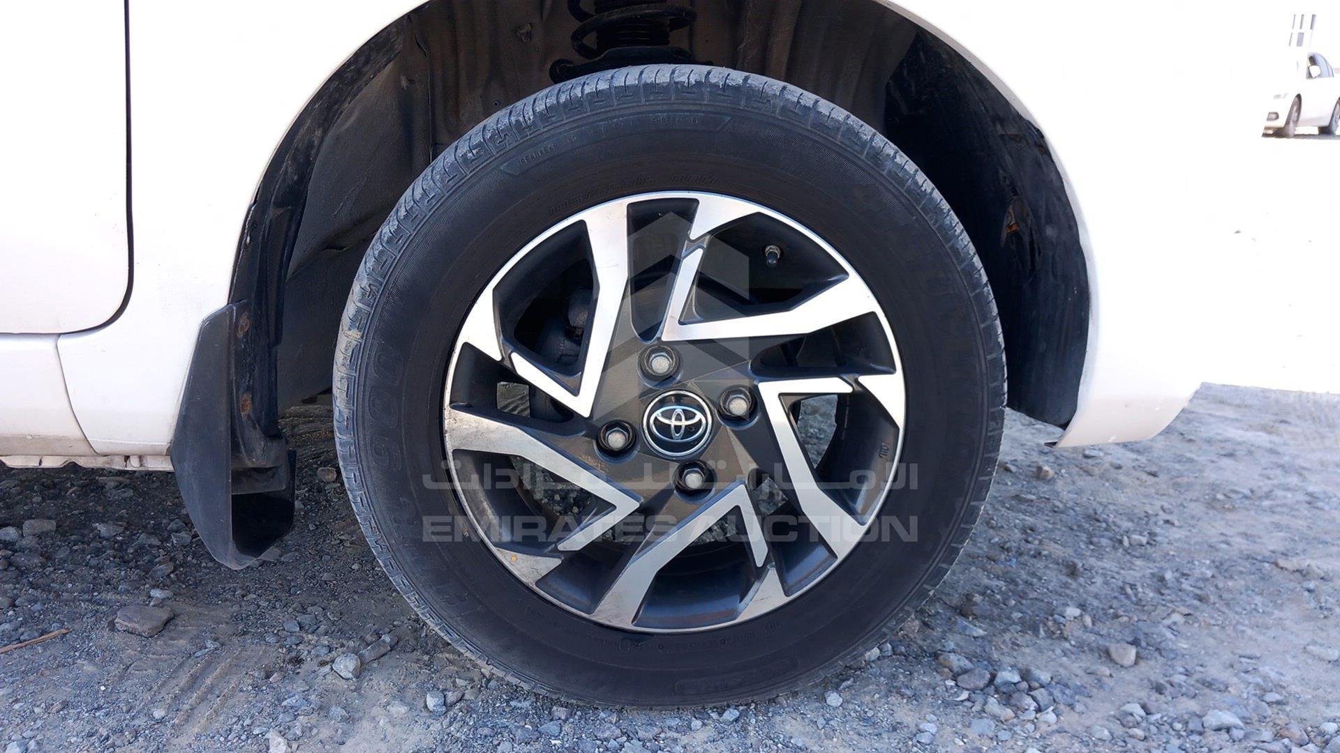 2020 TOYOTA AVANZA VIN: MHKMF5CF0LK013570