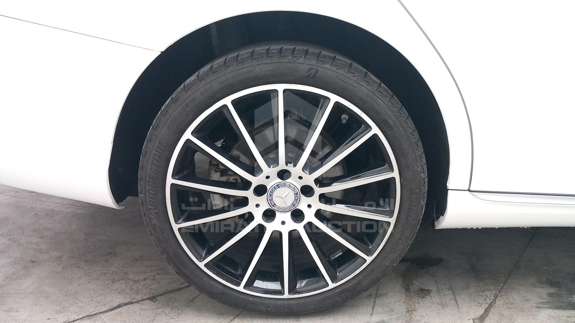 2015 MERCEDES C 300 VIN: 55SWF4KBXFU040349