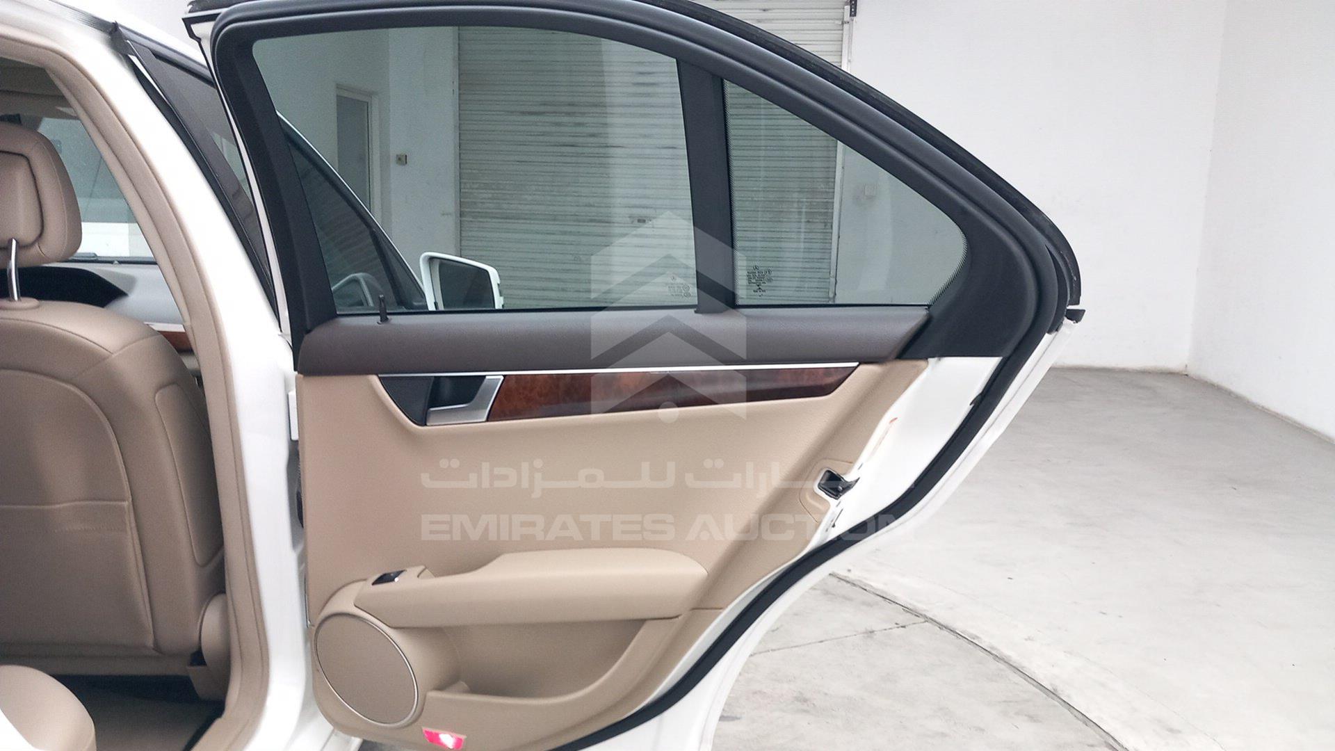 2014 MERCEDES C 300 VIN: WDDGF8AB3EG196967