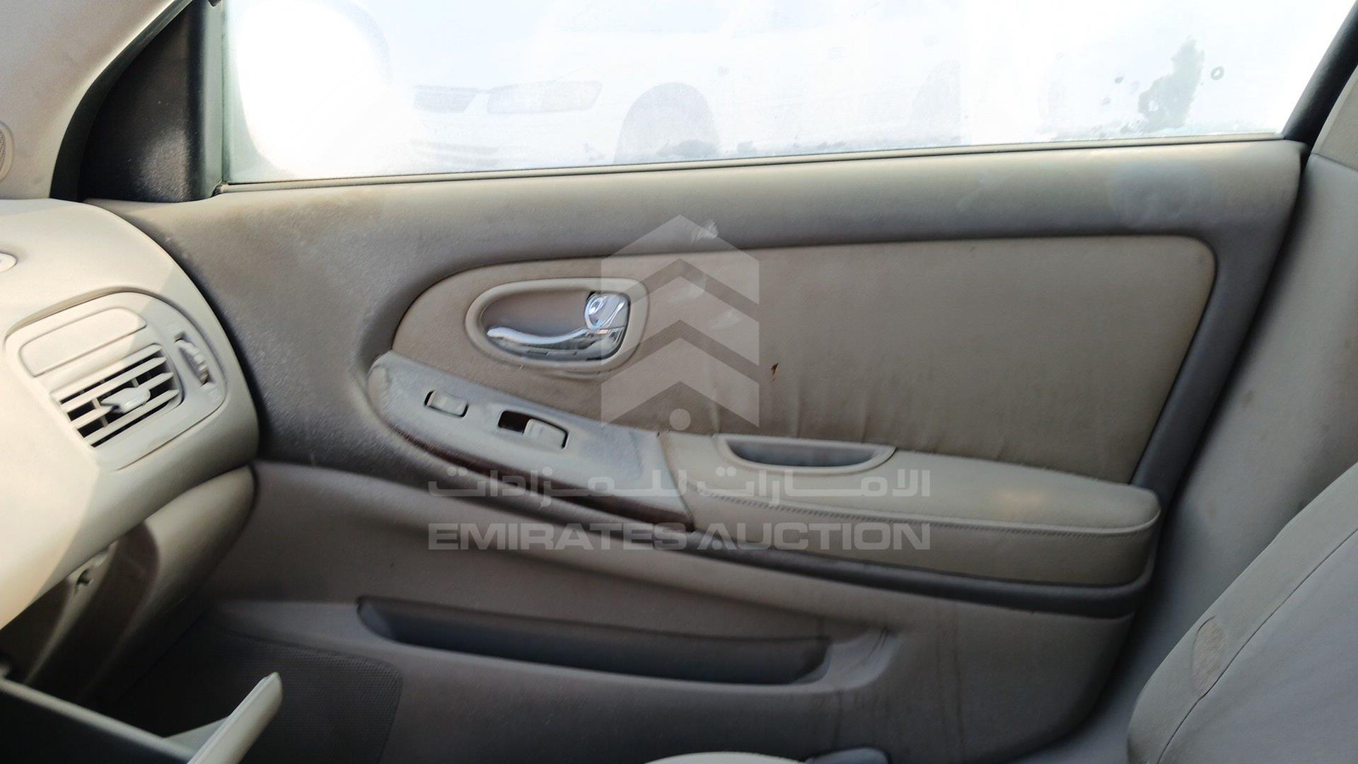 2001 INFINITI Q 30 VIN: JNKCA31A41T039305