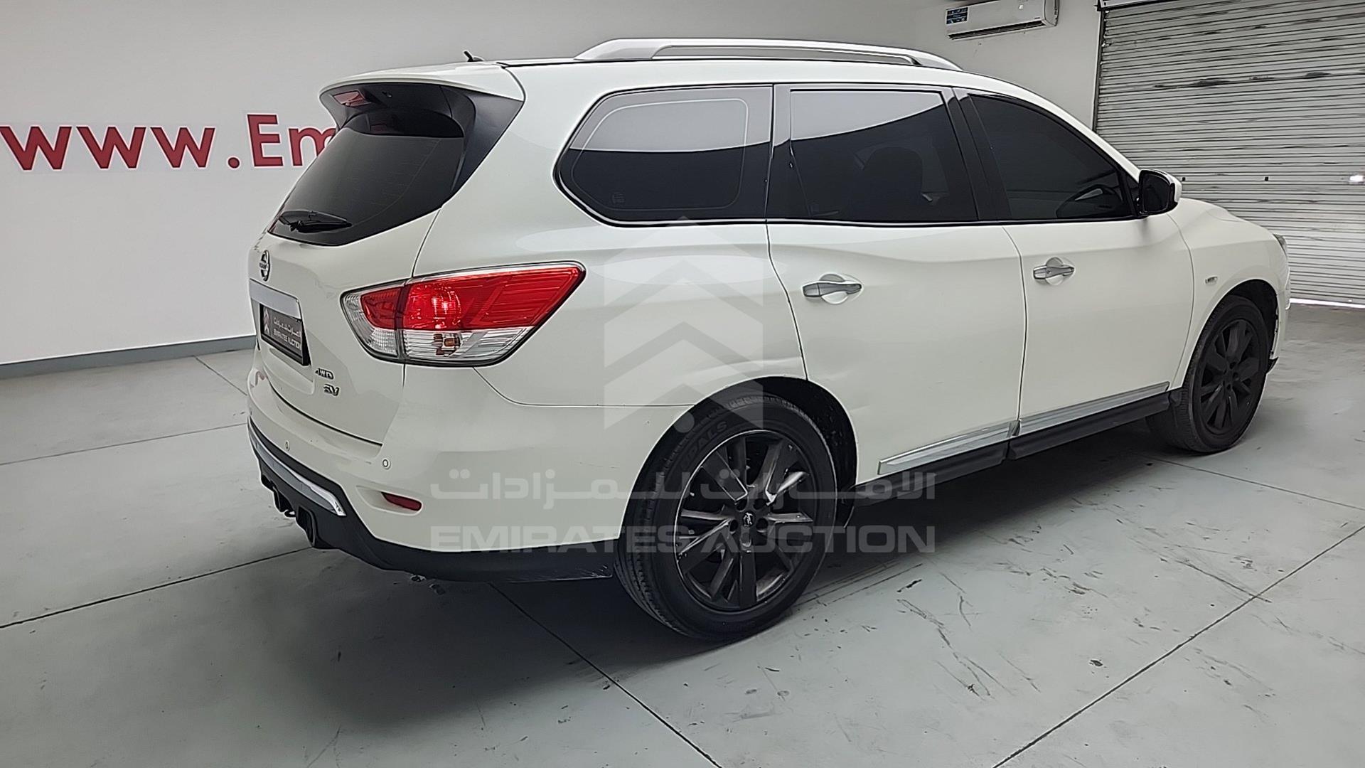 2015 NISSAN PATHFINDER VIN: 5N1AR2M52FC655906