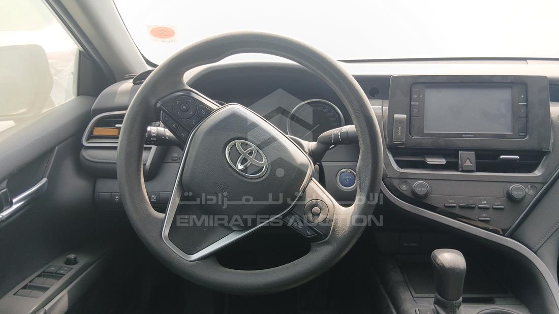 2024 Toyota Camry — Steering & Mounted Controls — Photo 13