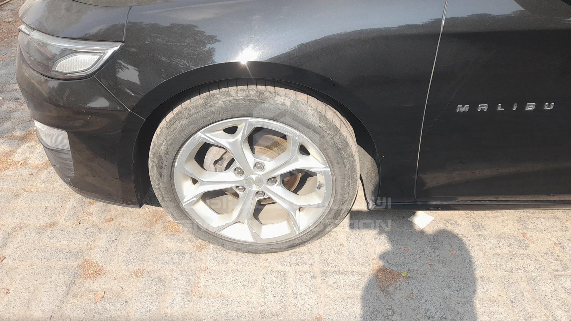 2019 CHEVROLET MALIBU VIN: KL1ZC5DXXKB109888