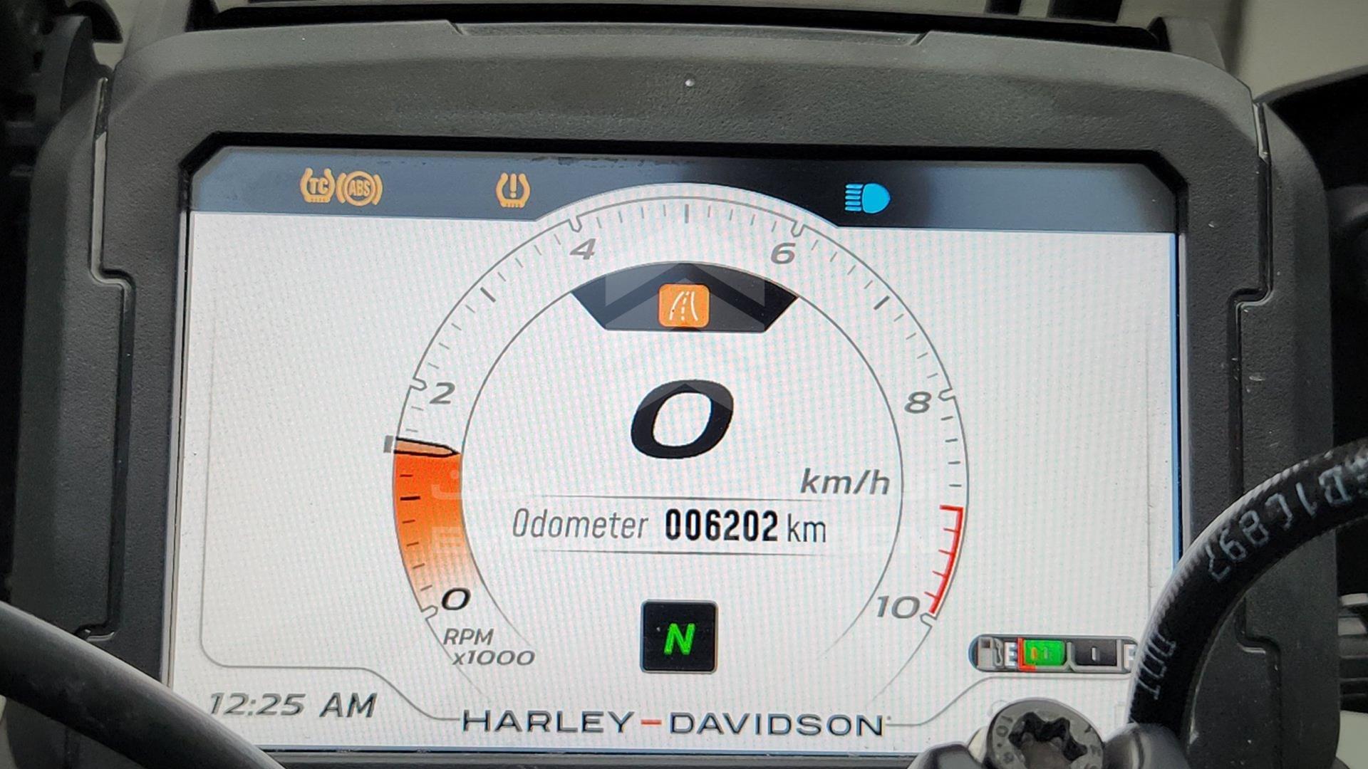 2021 HARLEY DAVIDSON VIN: 5HD1ZES40MB307399