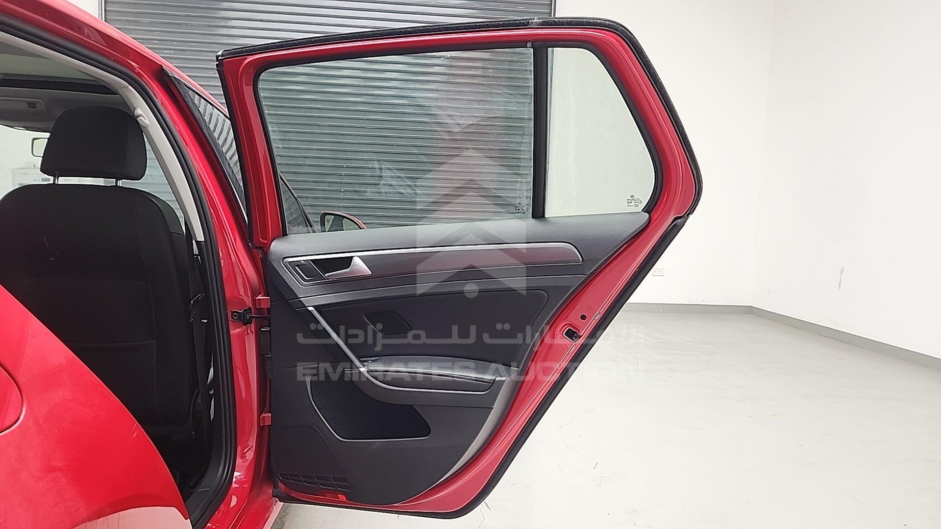 2018 VOLKSWAGEN GOLF VIN: 3VWWB6AUXJM261513