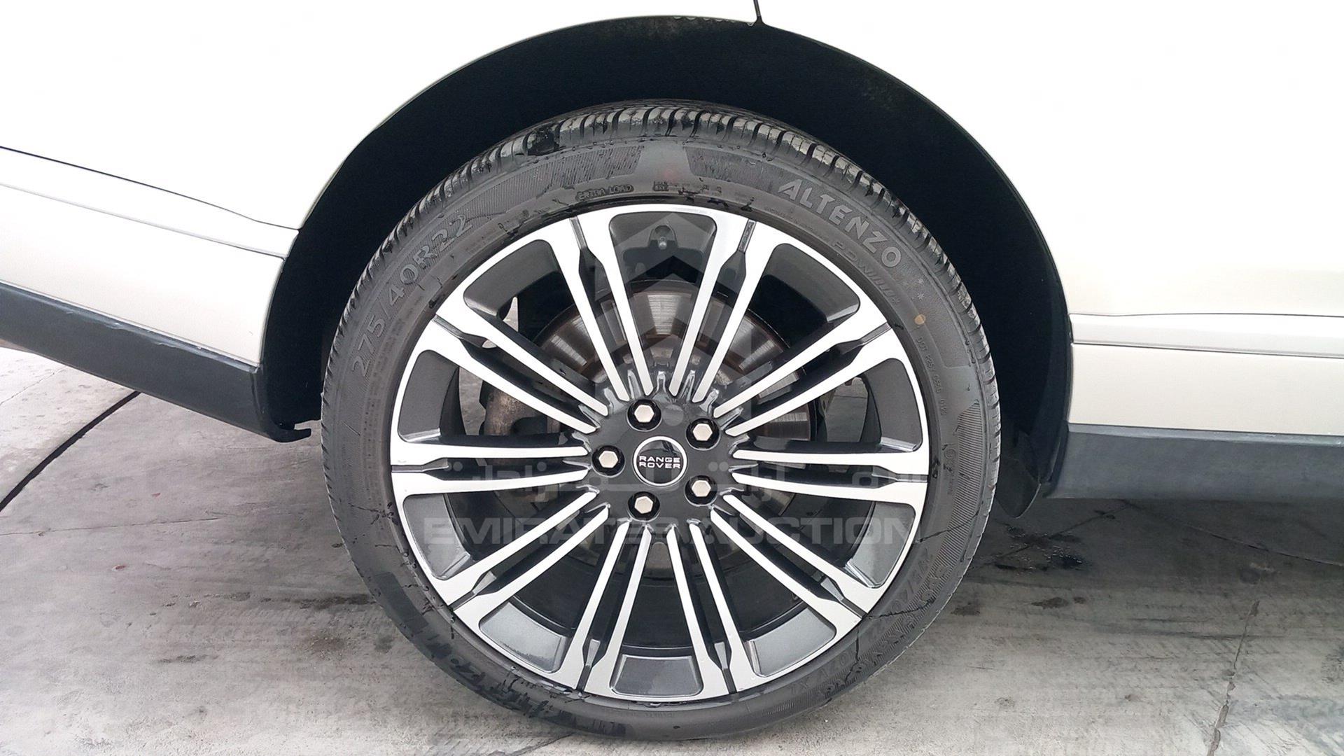 2014 RANGE ROVER VOGUE VIN: SALGA2EF7EA168832