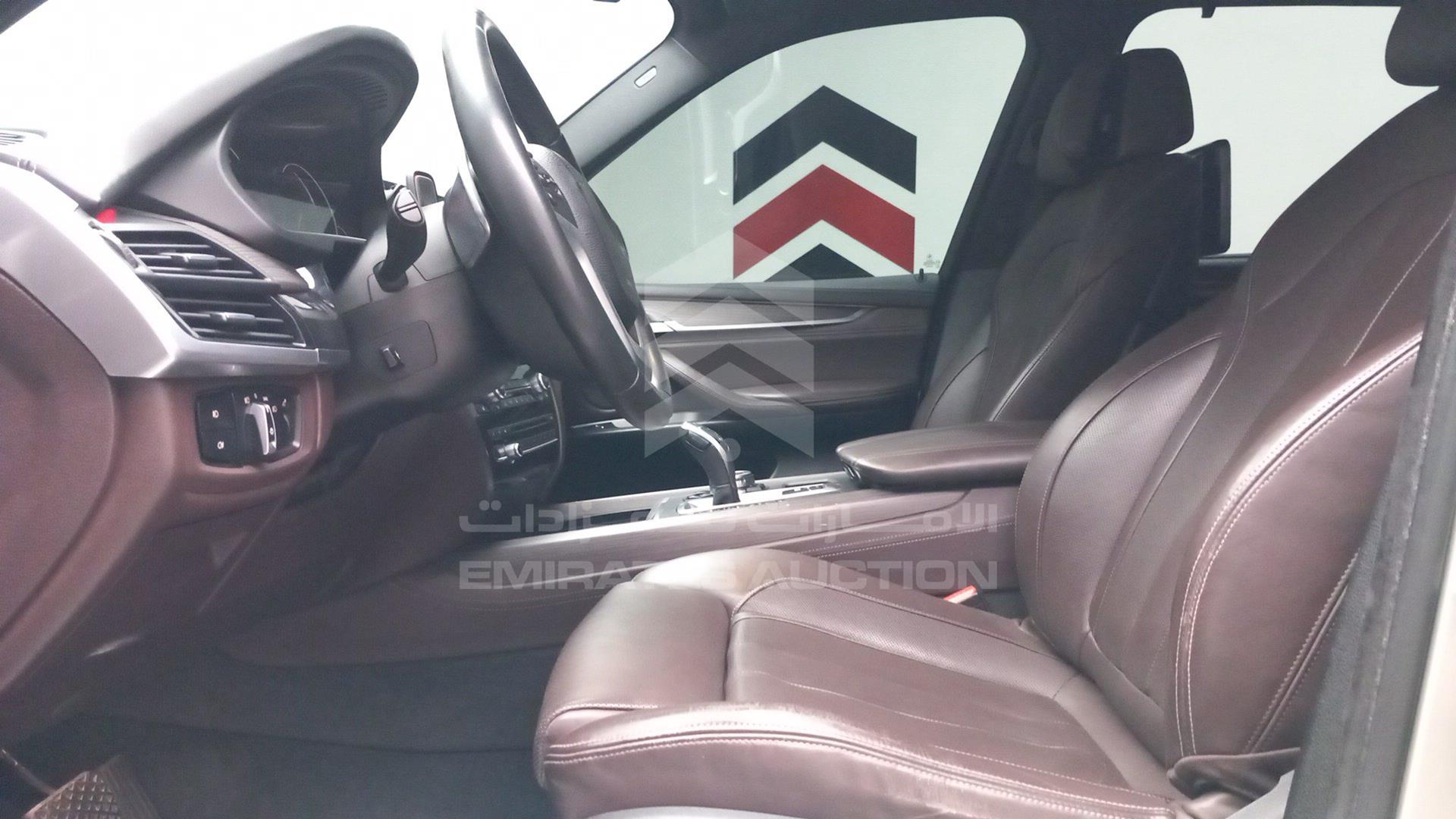 2016 BMW X5 VIN: WBAKR6102G0G98945