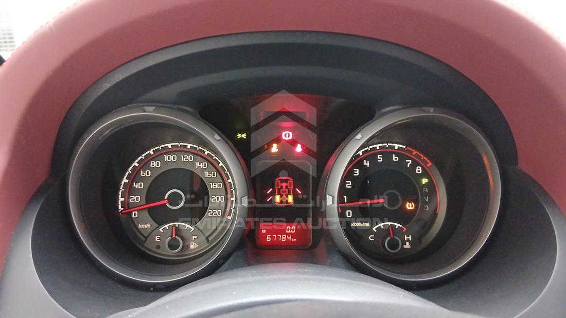 2020 Mitsubishi Pajero — Speedometer & RPM Gauges — Photo 18