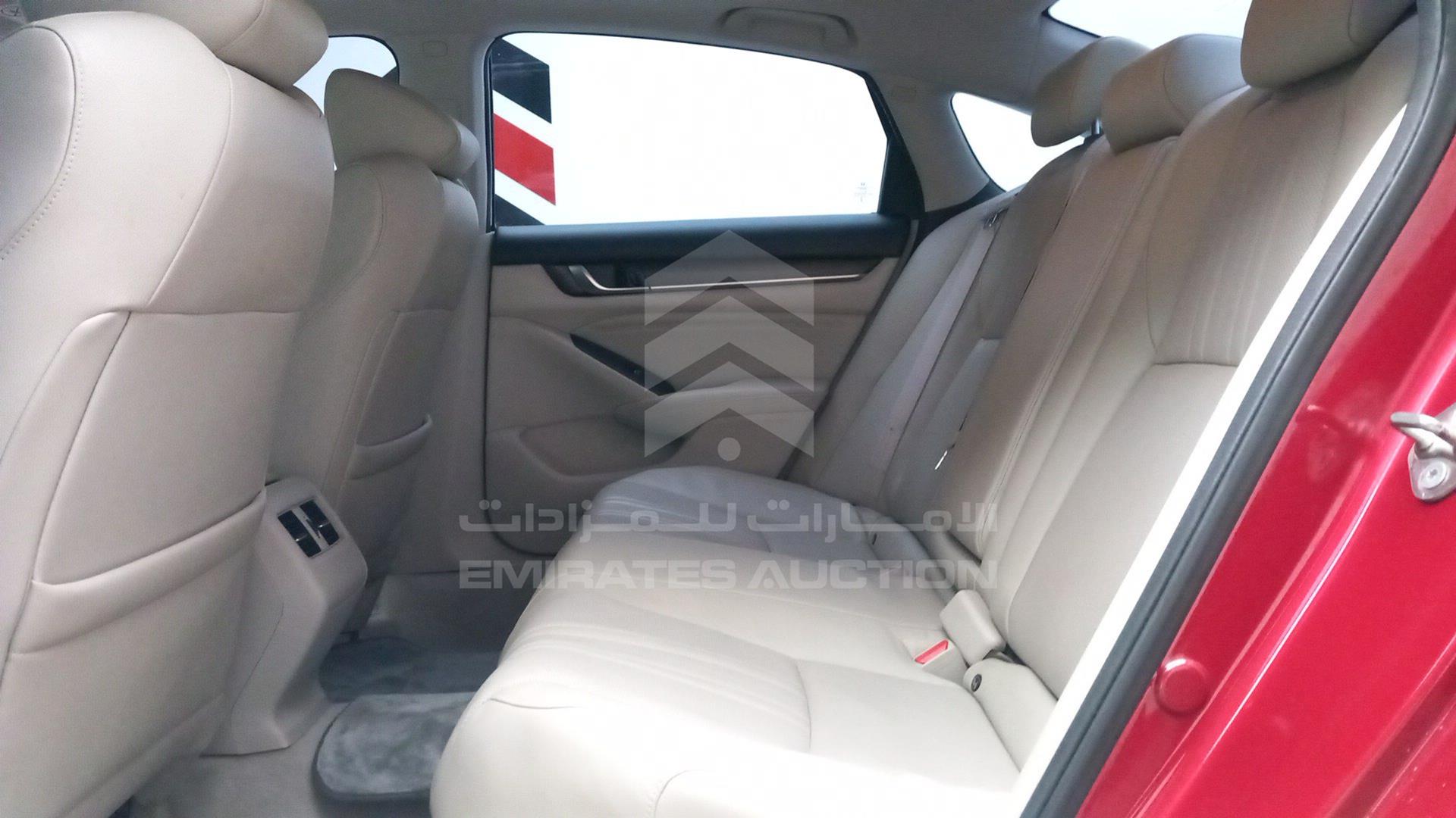 2018 HONDA ACCORD VIN: 1HGCV1666JA601815