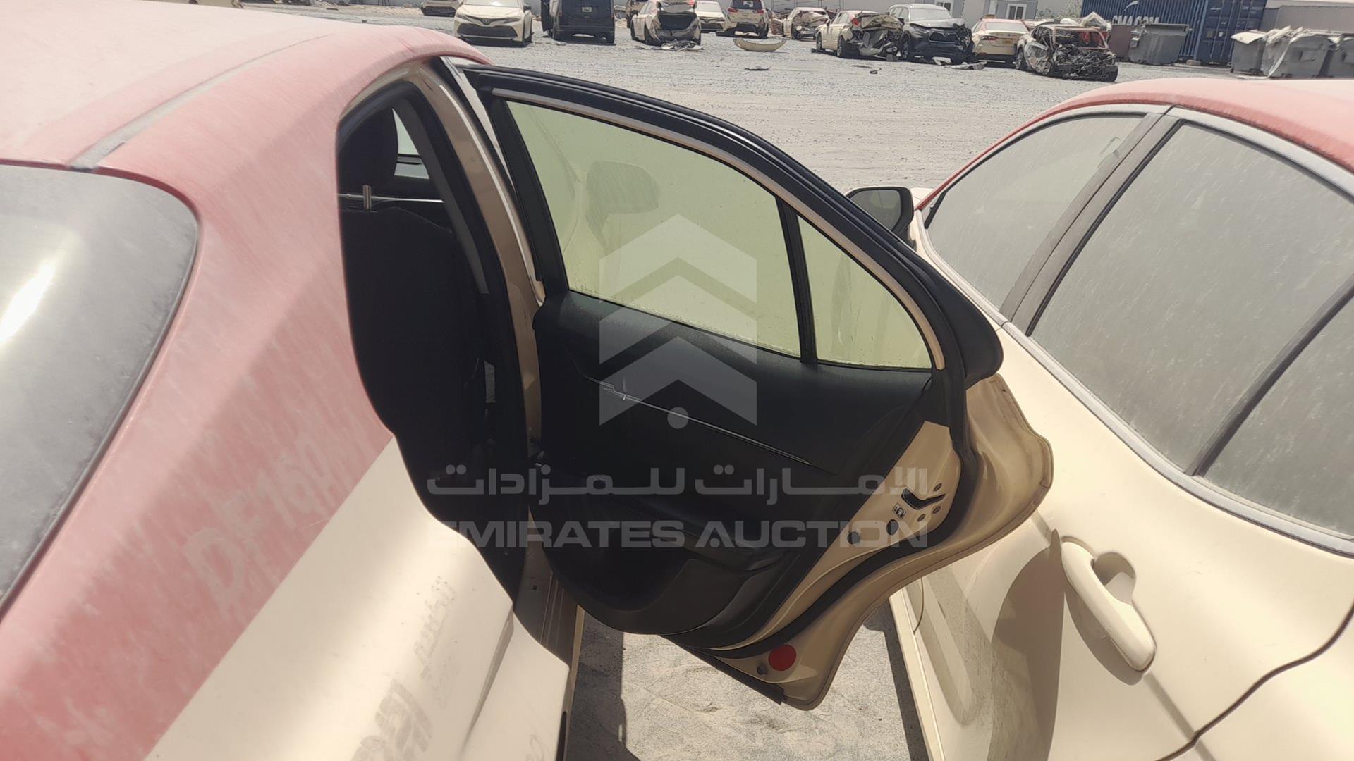 2019 TOYOTA CAMRY VIN: JTNB29HK5K3035546