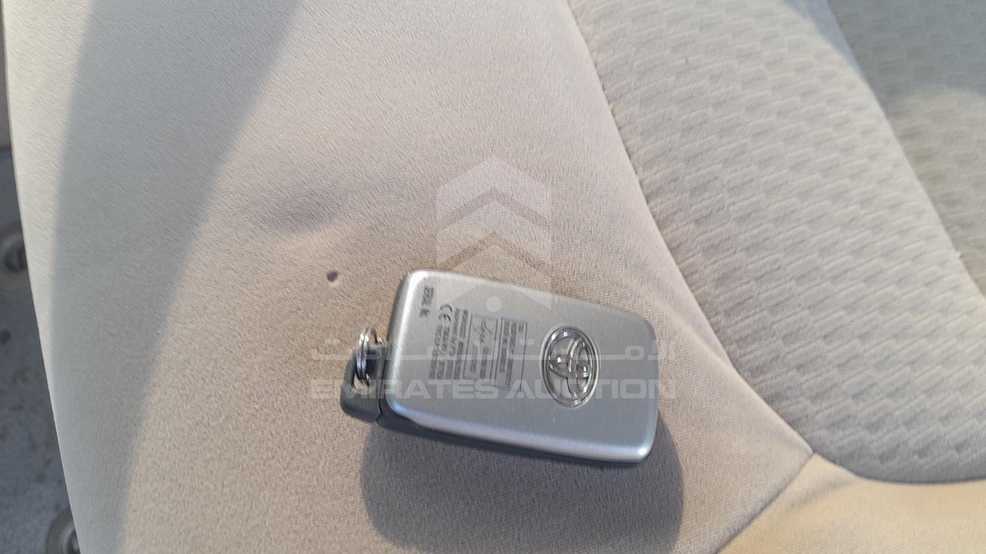 2014 TOYOTA LAND CRUISER VIN: JTMDU09J2E4094514