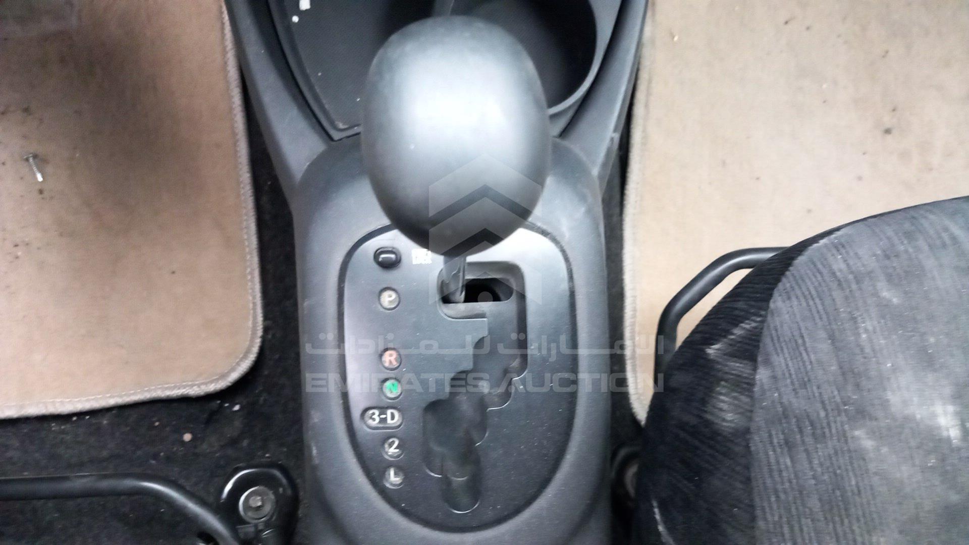 2006 TOYOTA YARIS VIN: JTDKW923765022611