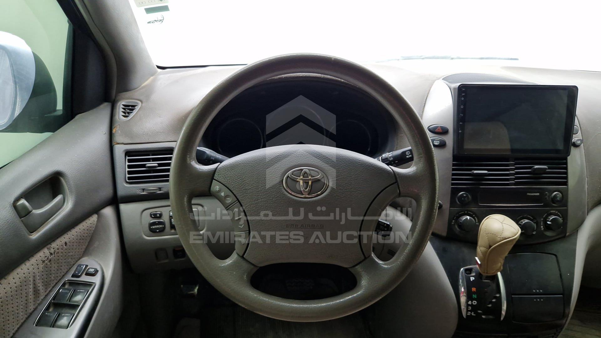 2010 TOYOTA SIENNA VIN: 5TDKK4CC6AS293675