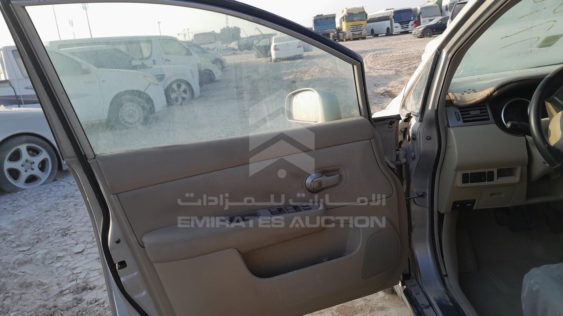 2008 NISSAN TIIDA VIN: JN1CC13C98T009339