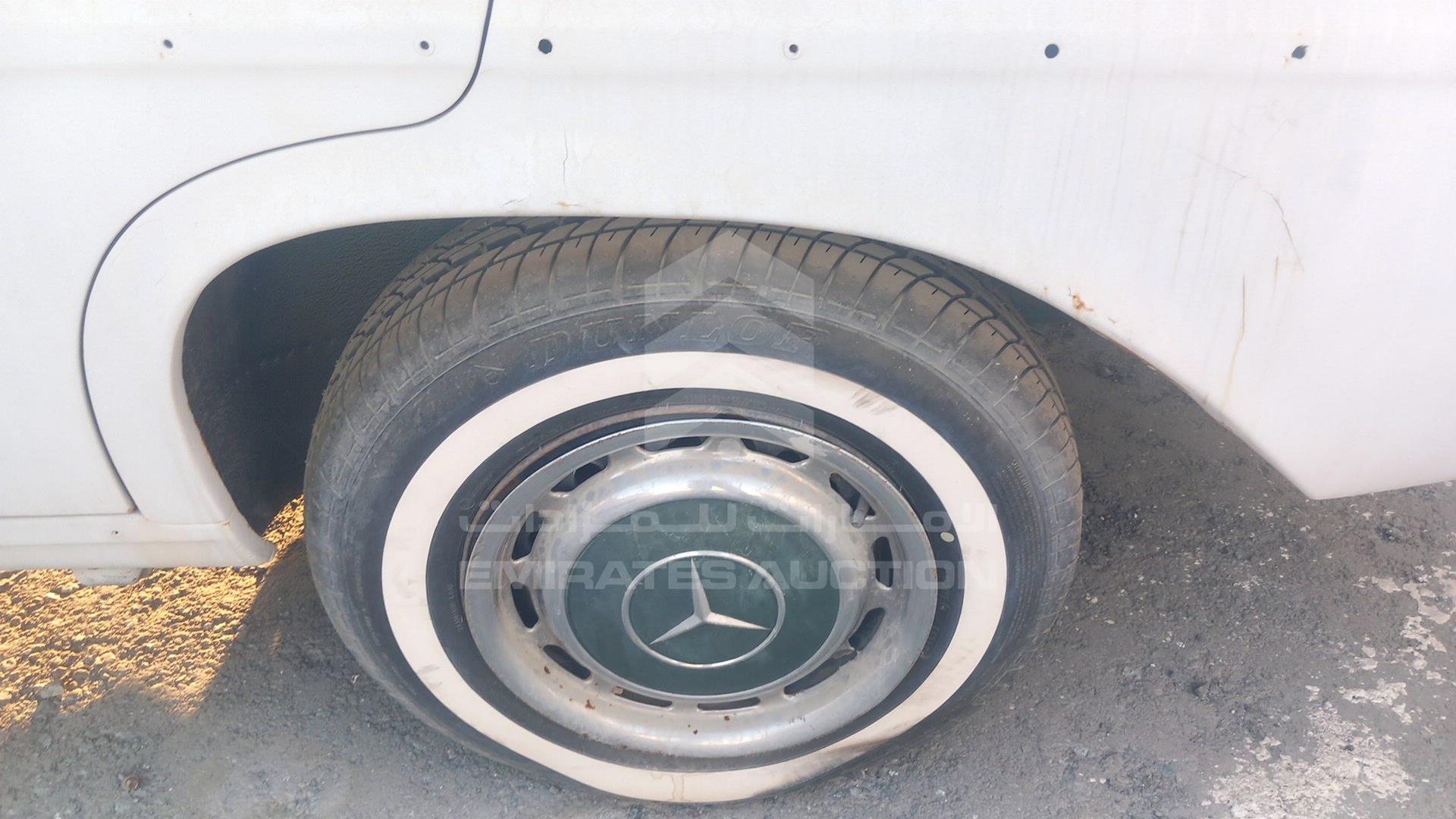 0 MERCEDES --- VIN: ZUNDF0LGE15486372