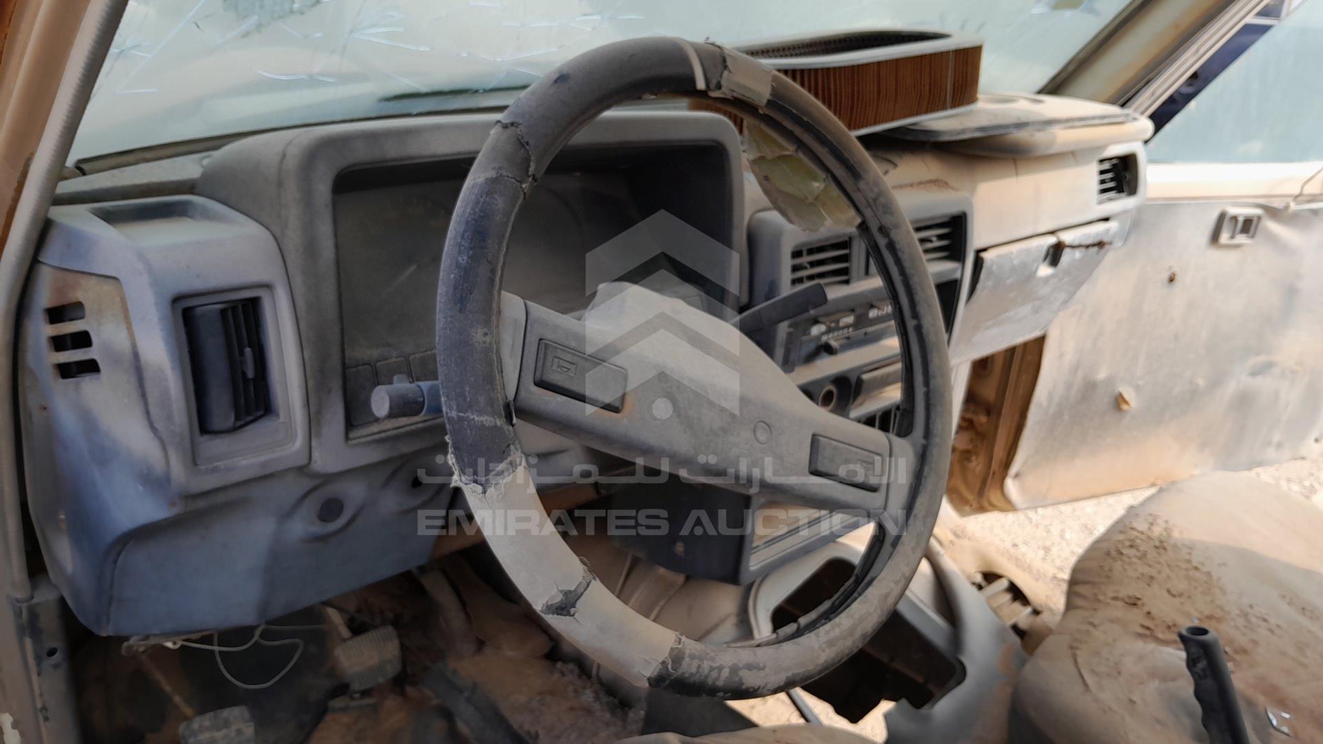 0 NISSAN PICKUP VIN: UGY60-000937