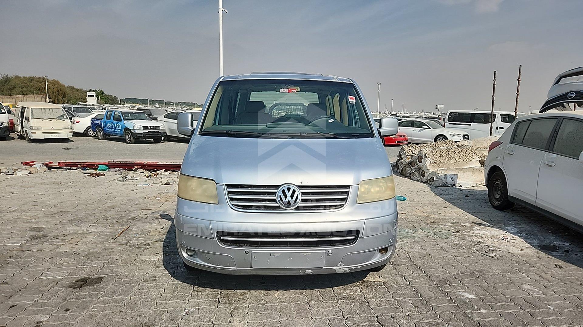 2007 VOLKSWAGEN MULTIVAN VIN: WV2LAF7H87H001404