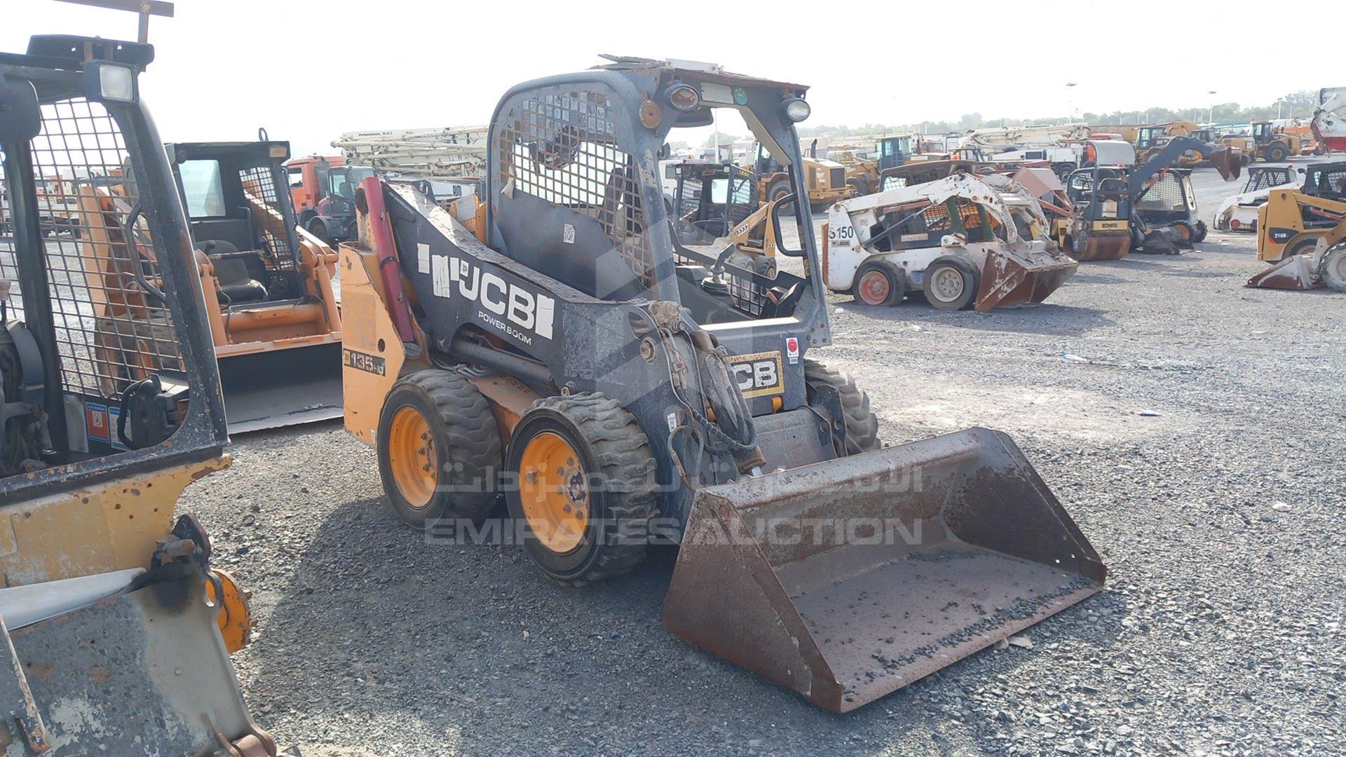 2017 JCB 135HD VIN: HAR135WSE02431981