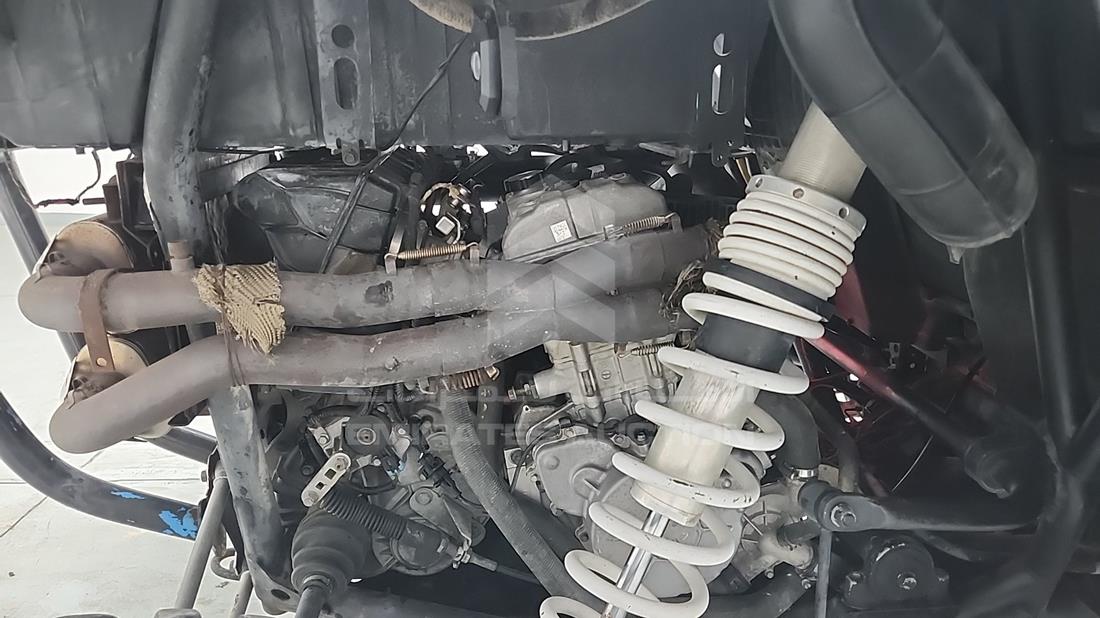 بولاريس RZR 1000CC 2023 — خليج المحرك — صورة 24