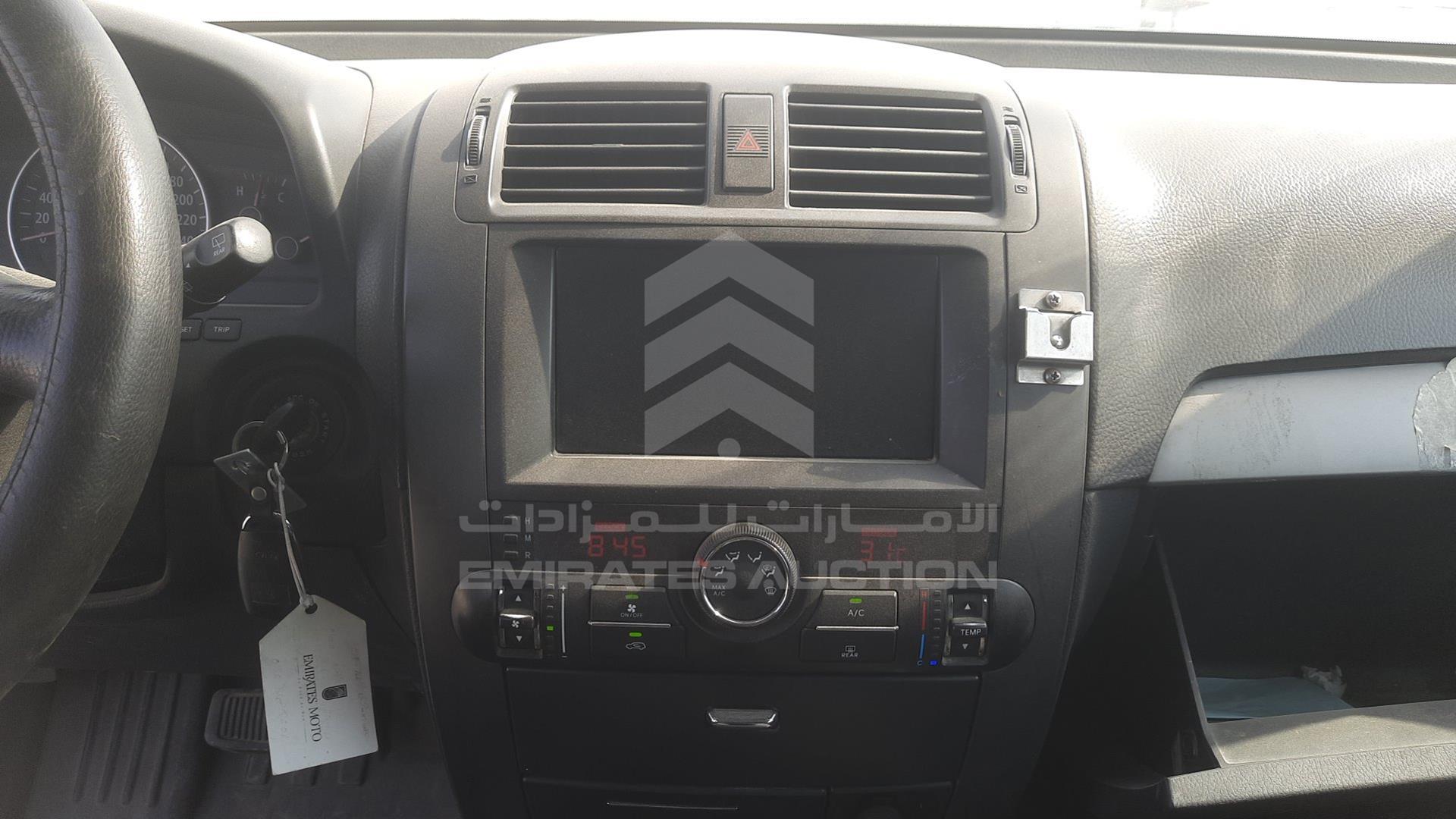 2015 KIA MOHAVE VIN: KNAKM8110F5127780