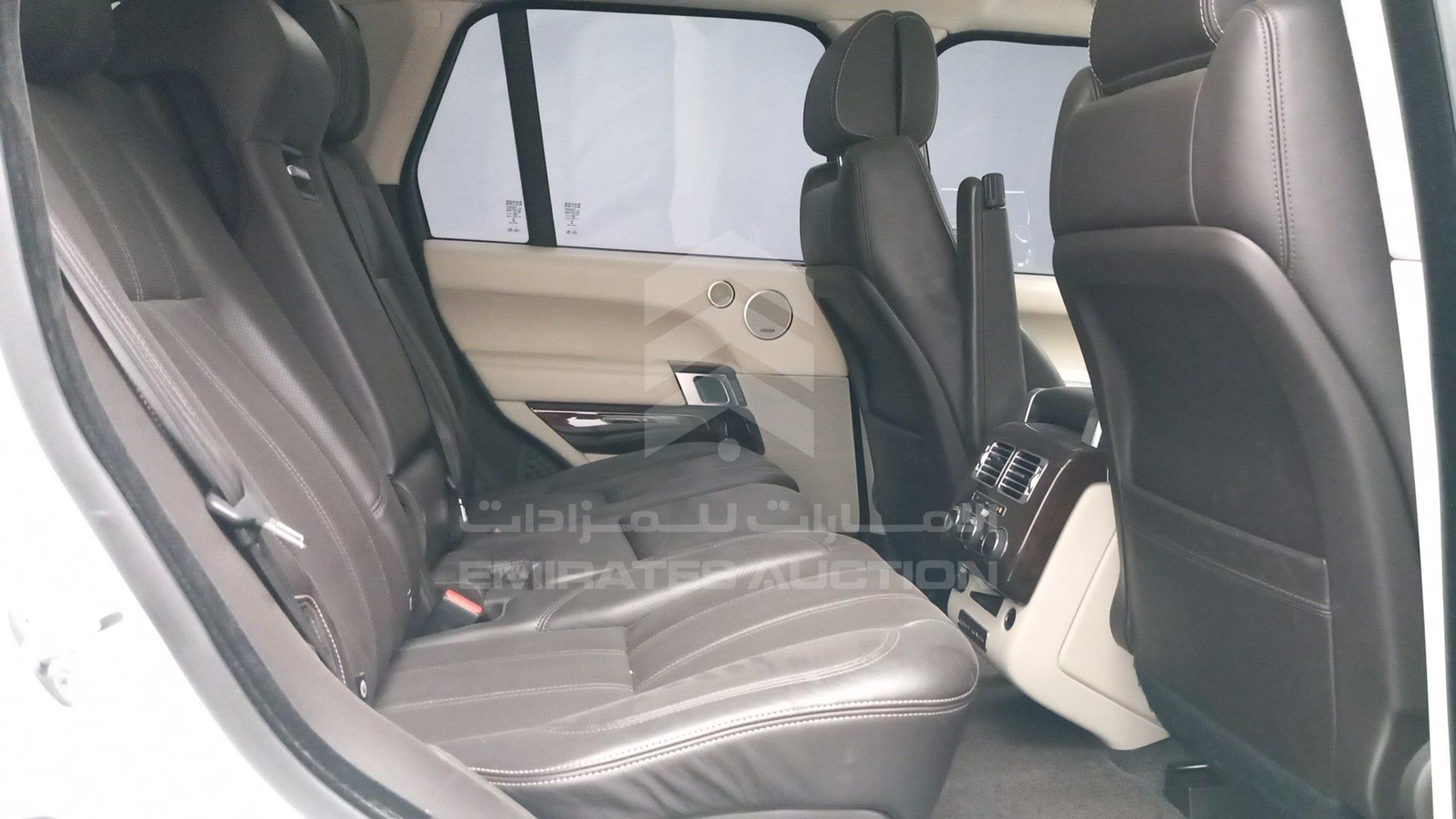 2014 RANGE ROVER VOGUE VIN: SALGA2EFXEA168100