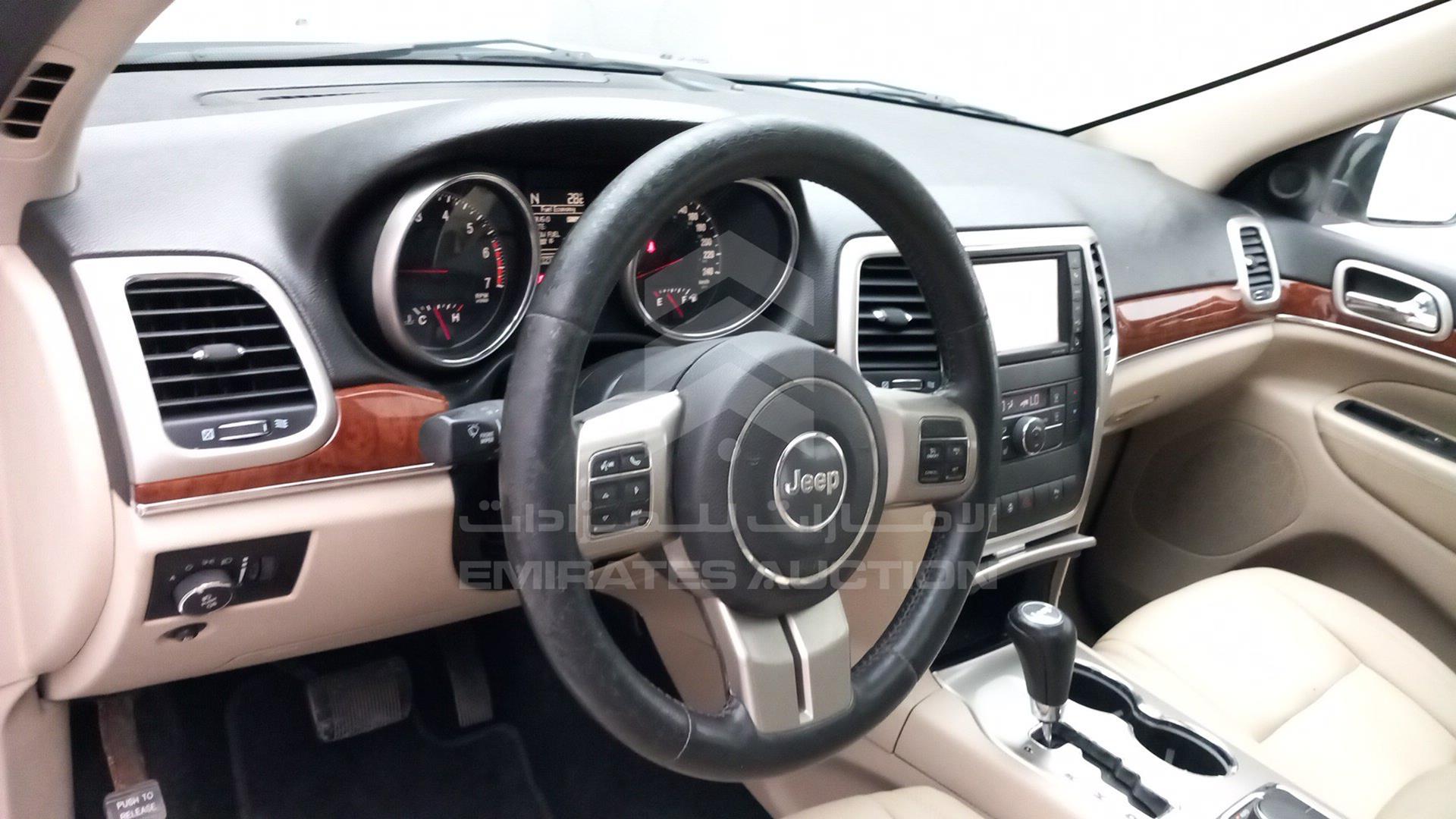 2013 JEEP GRAND CHEROKEE VIN: 1C4RJFBT6DC586576